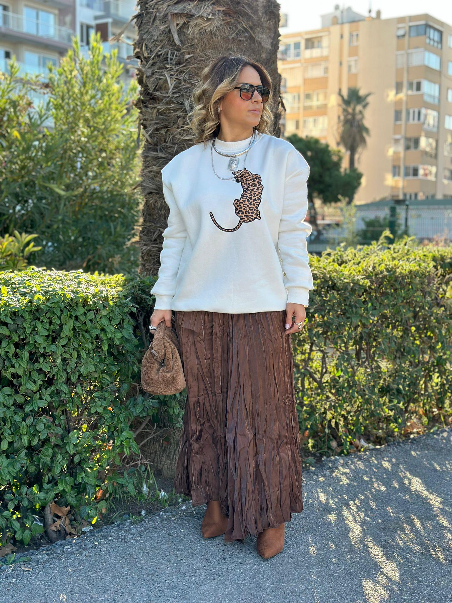 Kaplan Desenli Beyaz Sweatshirt