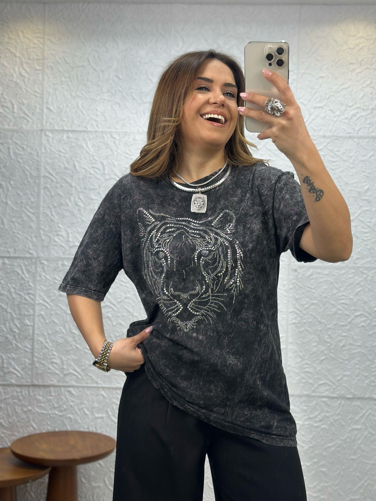 Kaplan Desenli Taşlı Antrasit Tshirt