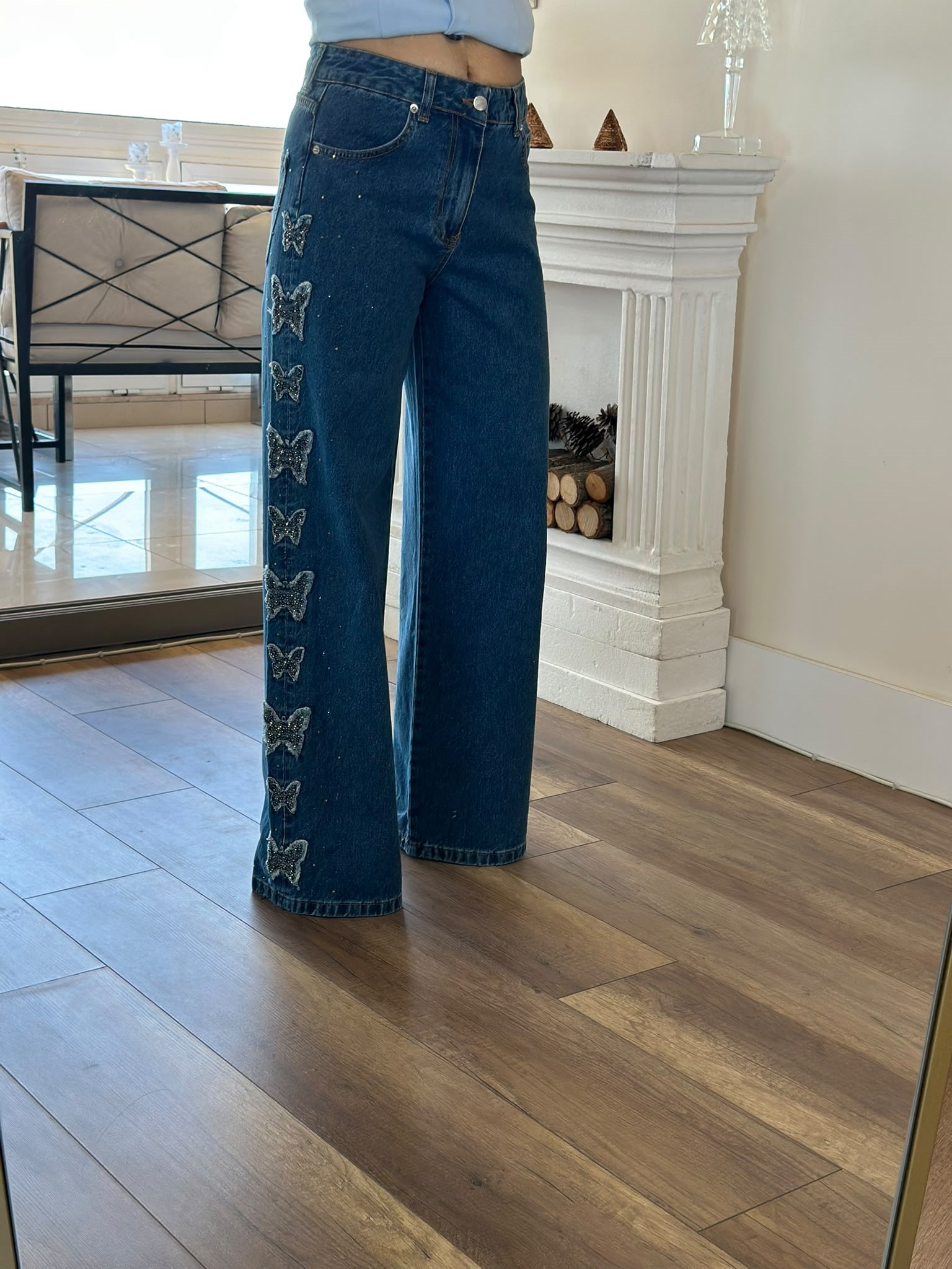 Kelebek Nakışlı Kot Pantolon