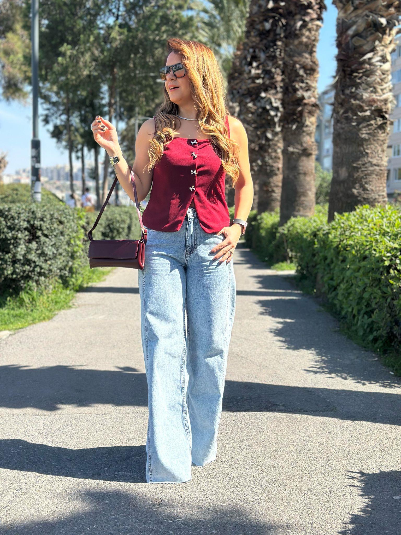 Kurdela Düğmeli Bordo Yelek