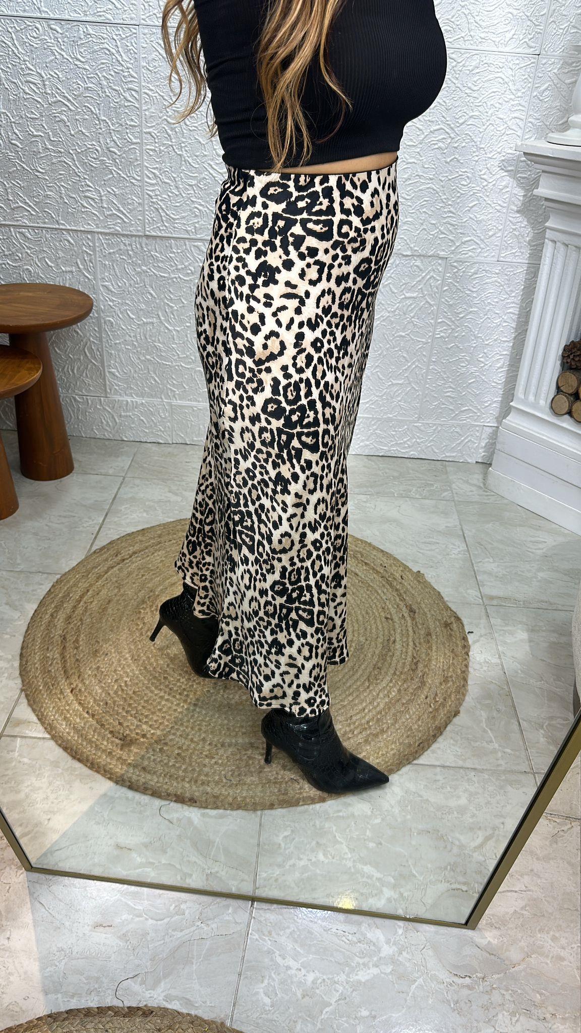 Leopar Bej Siyah Saten Etek