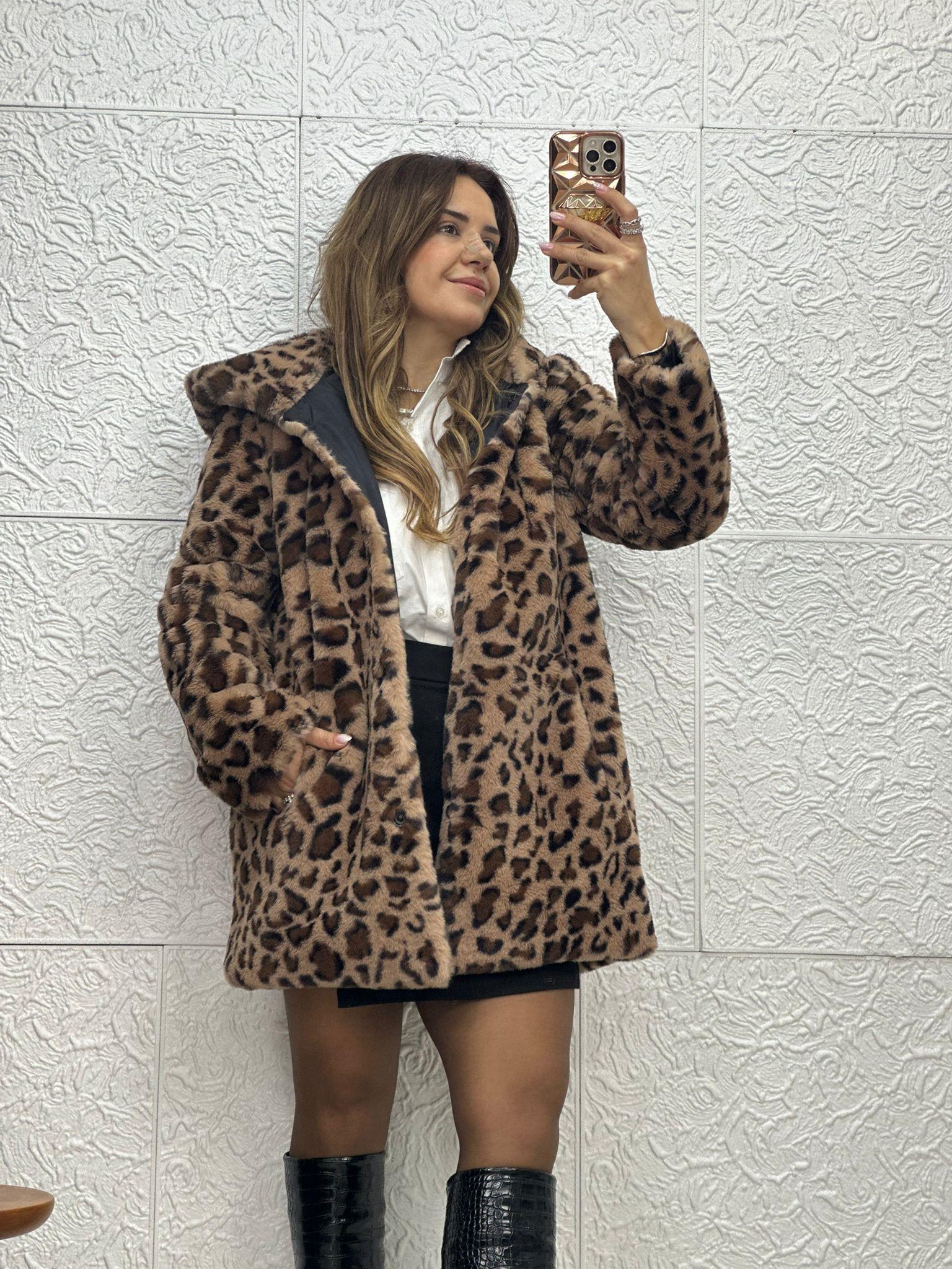 Leopar Desen Kapüşonlu Kahve Yumoş Kürk