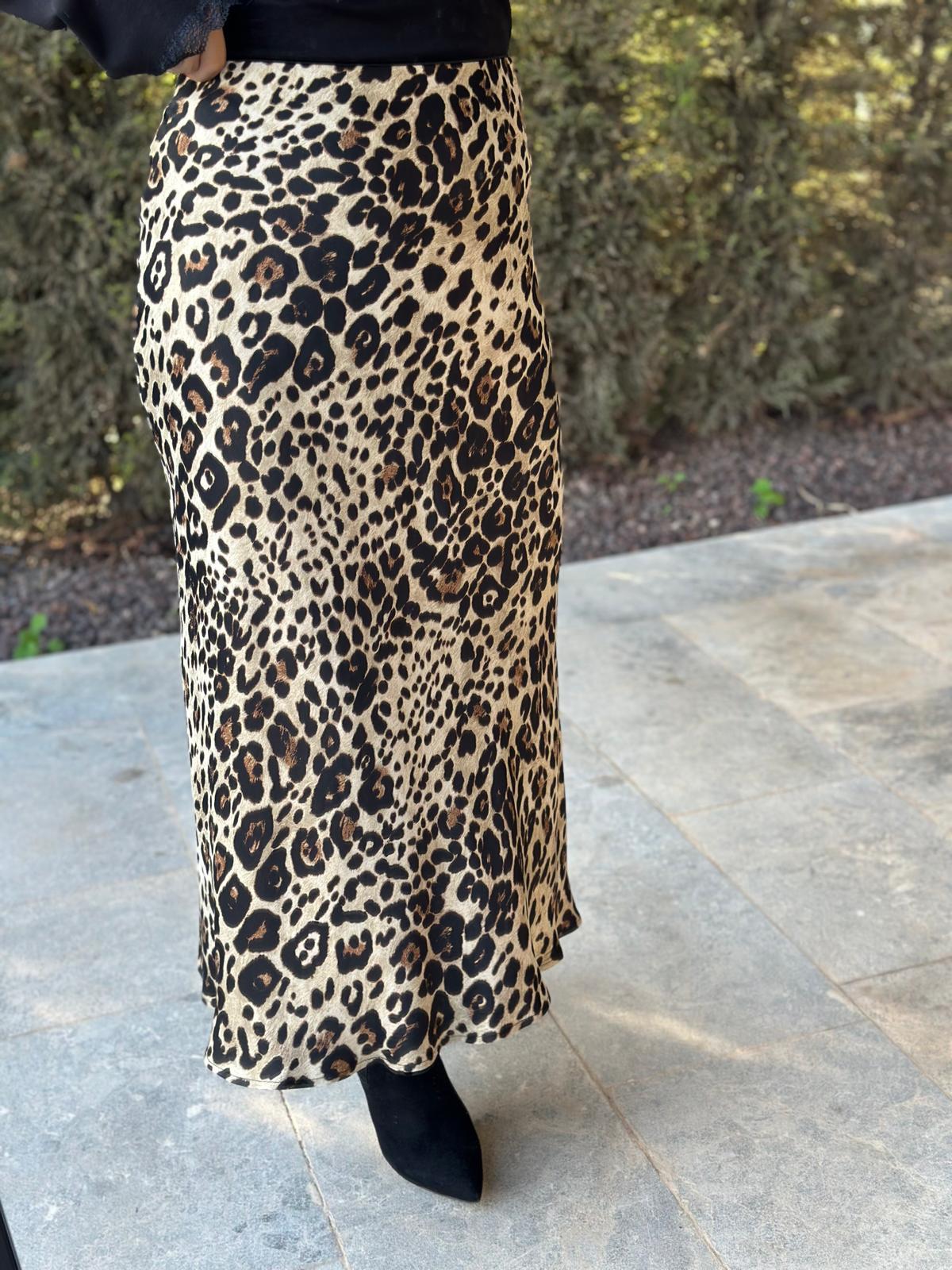Leopar Desenli Krem Siyah Saten Etek