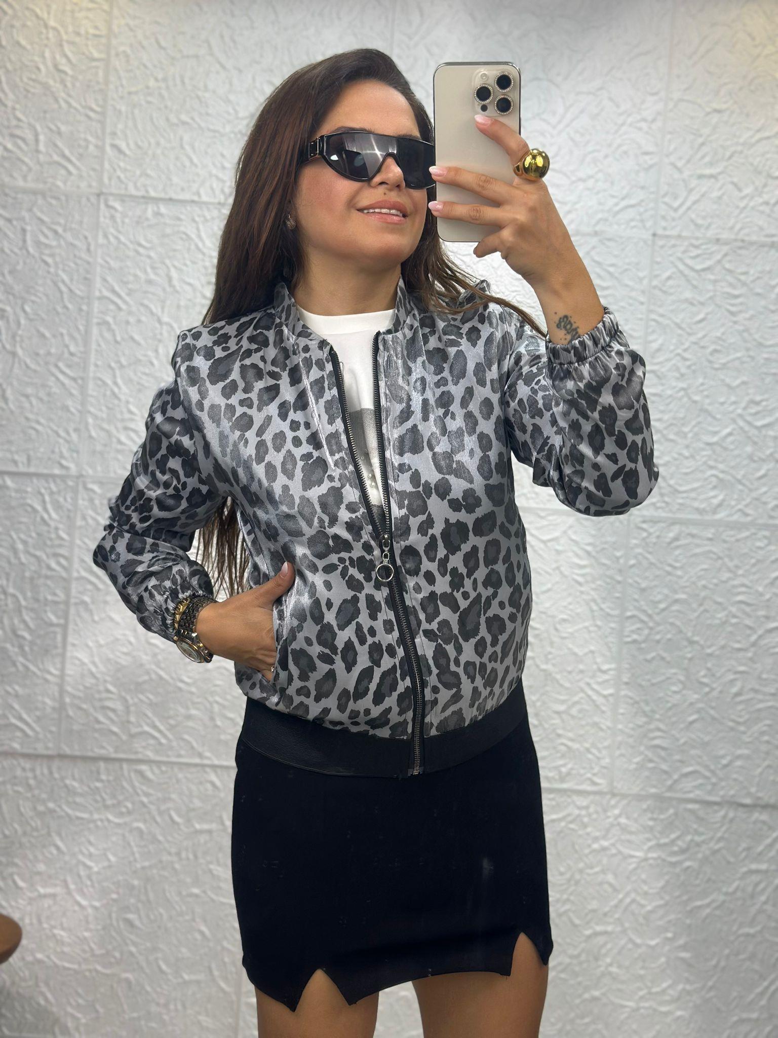 Leopar Gri Saten Ceket