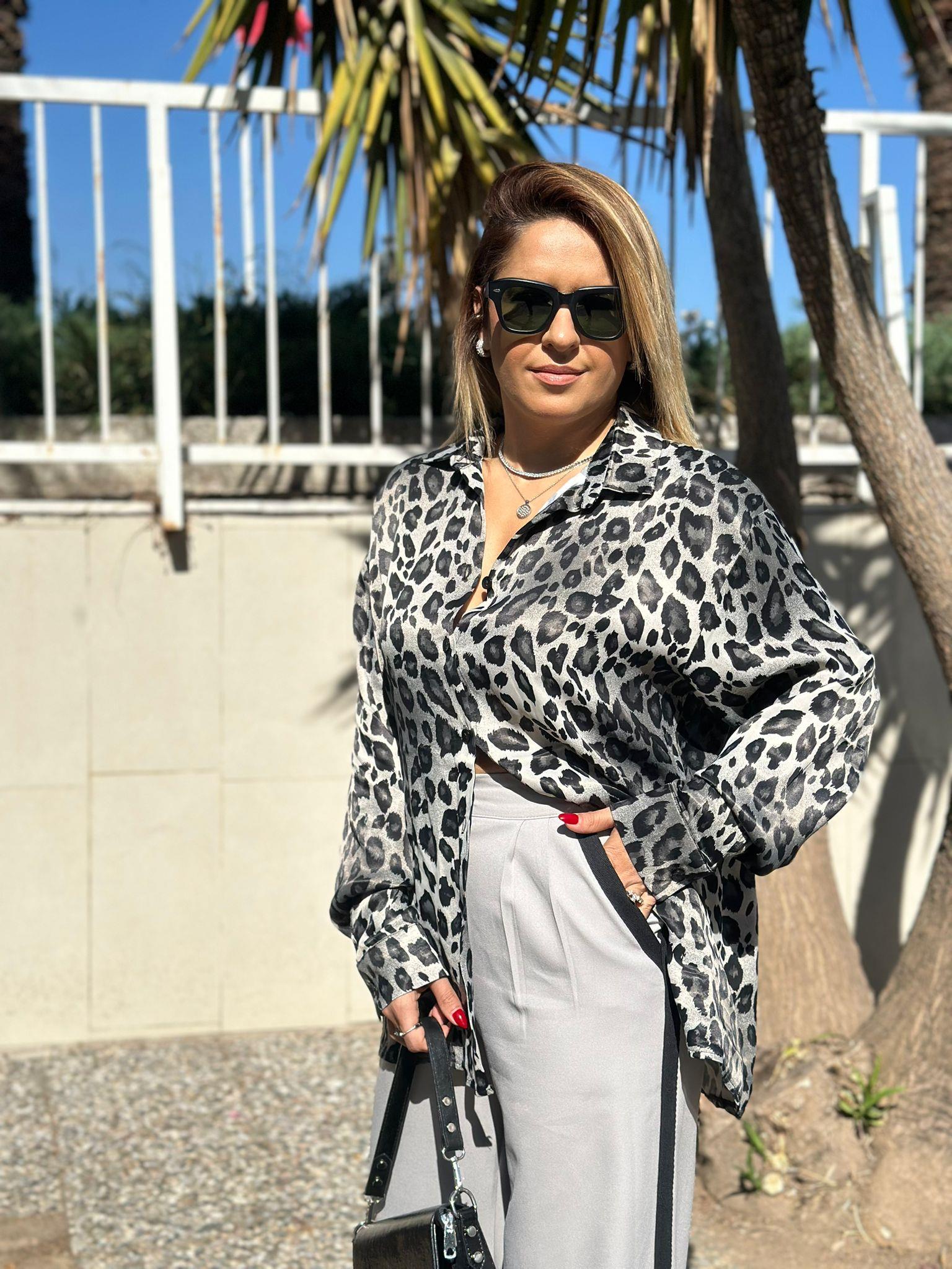 Leopar Gri Siyah Saten Gömlek