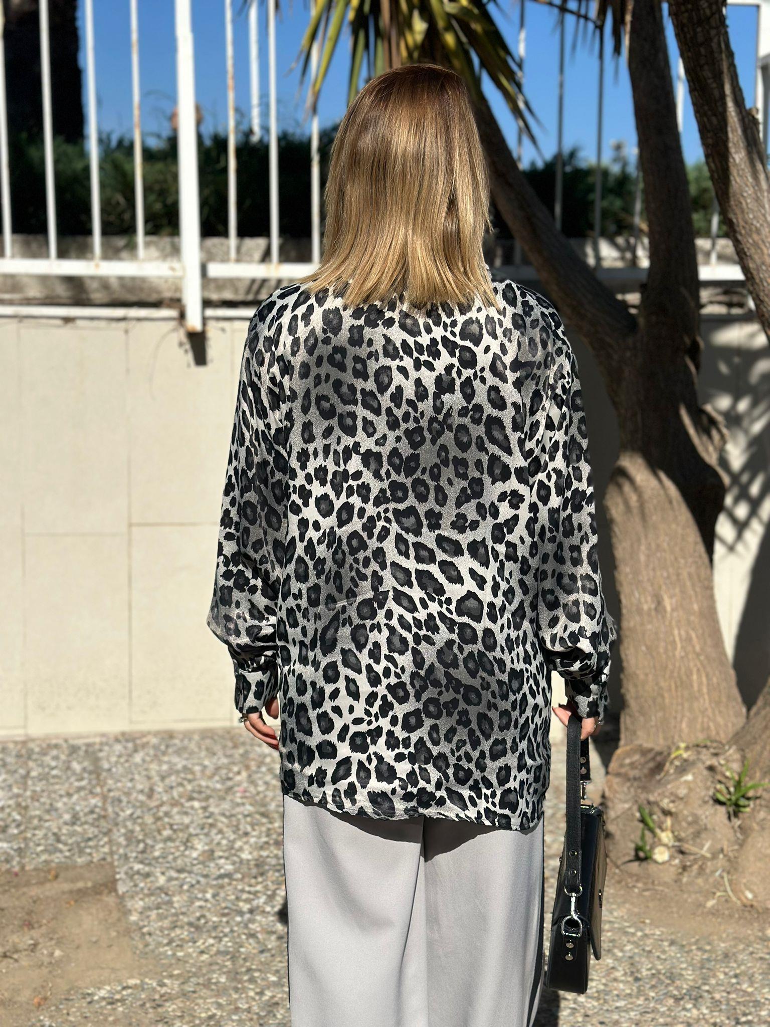 Leopar Gri Siyah Saten Gömlek