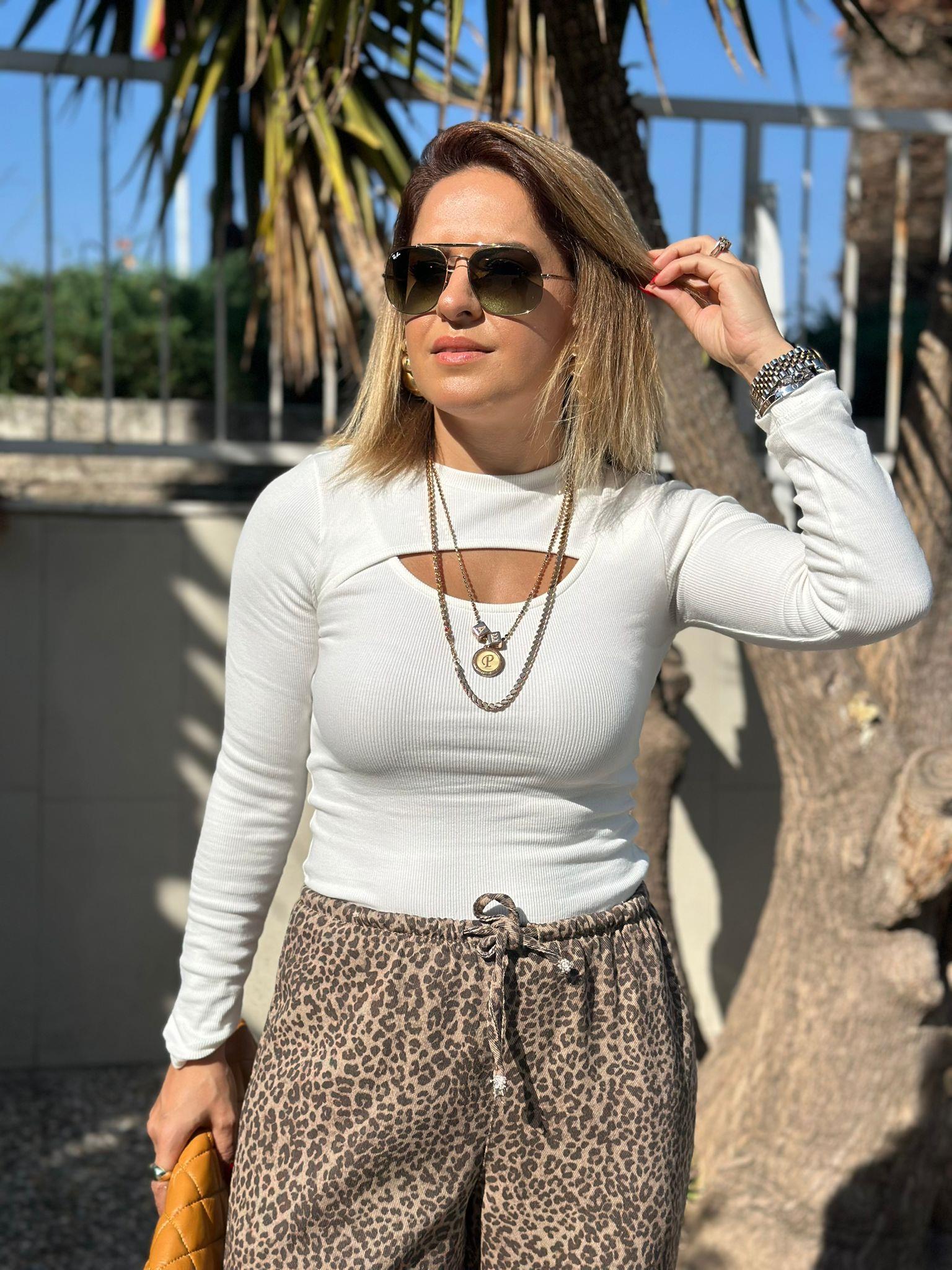 Önü Açık Beyaz Body