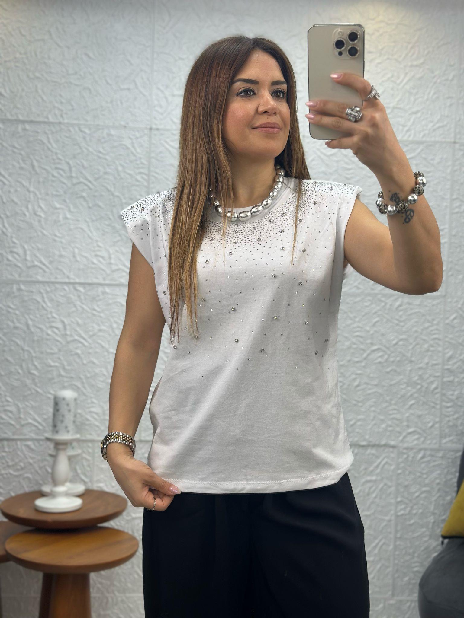 Serpme Taşlı Beyaz Vatkalı Tshirt