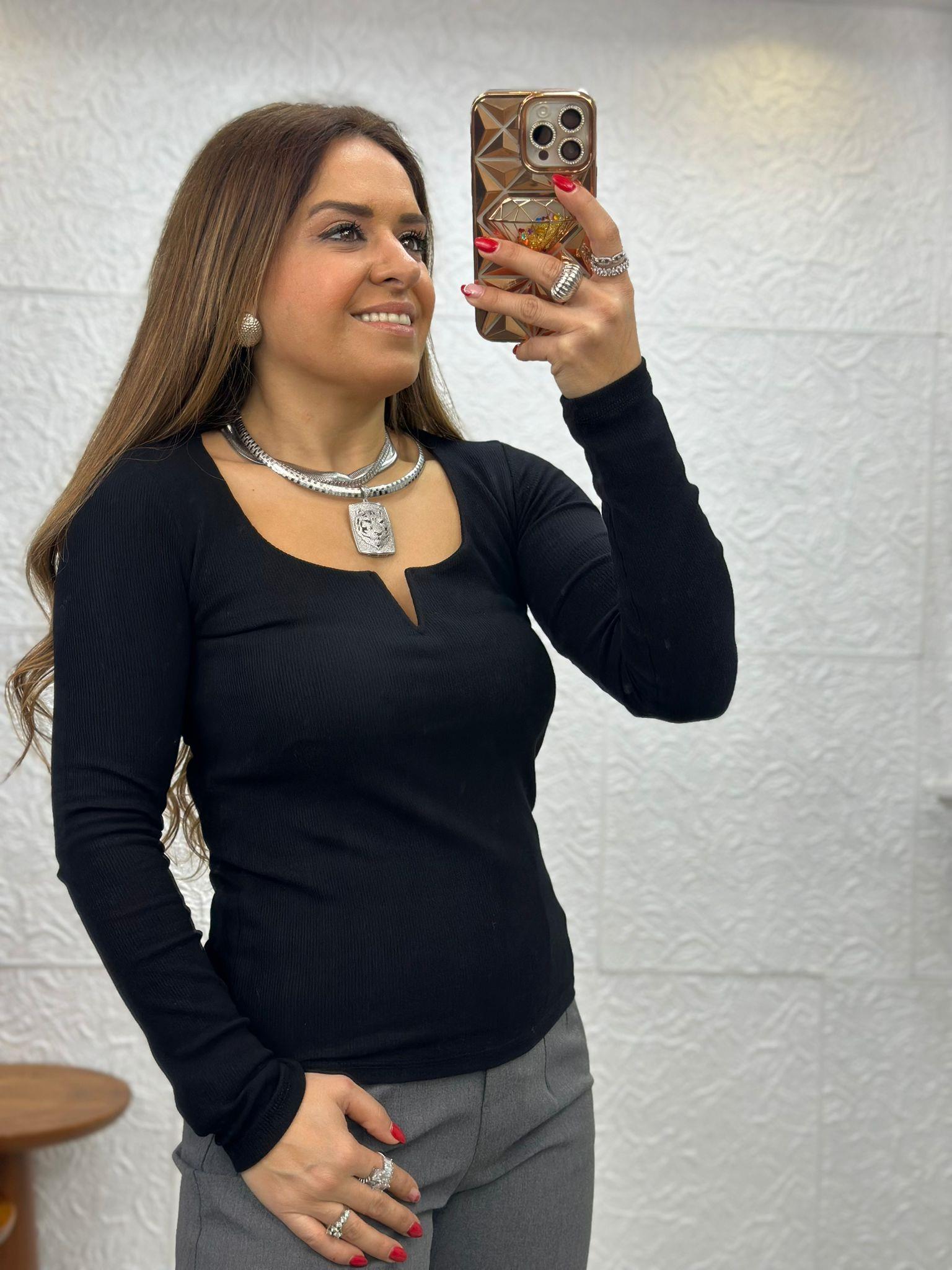 Siyah Damla Yaka Body