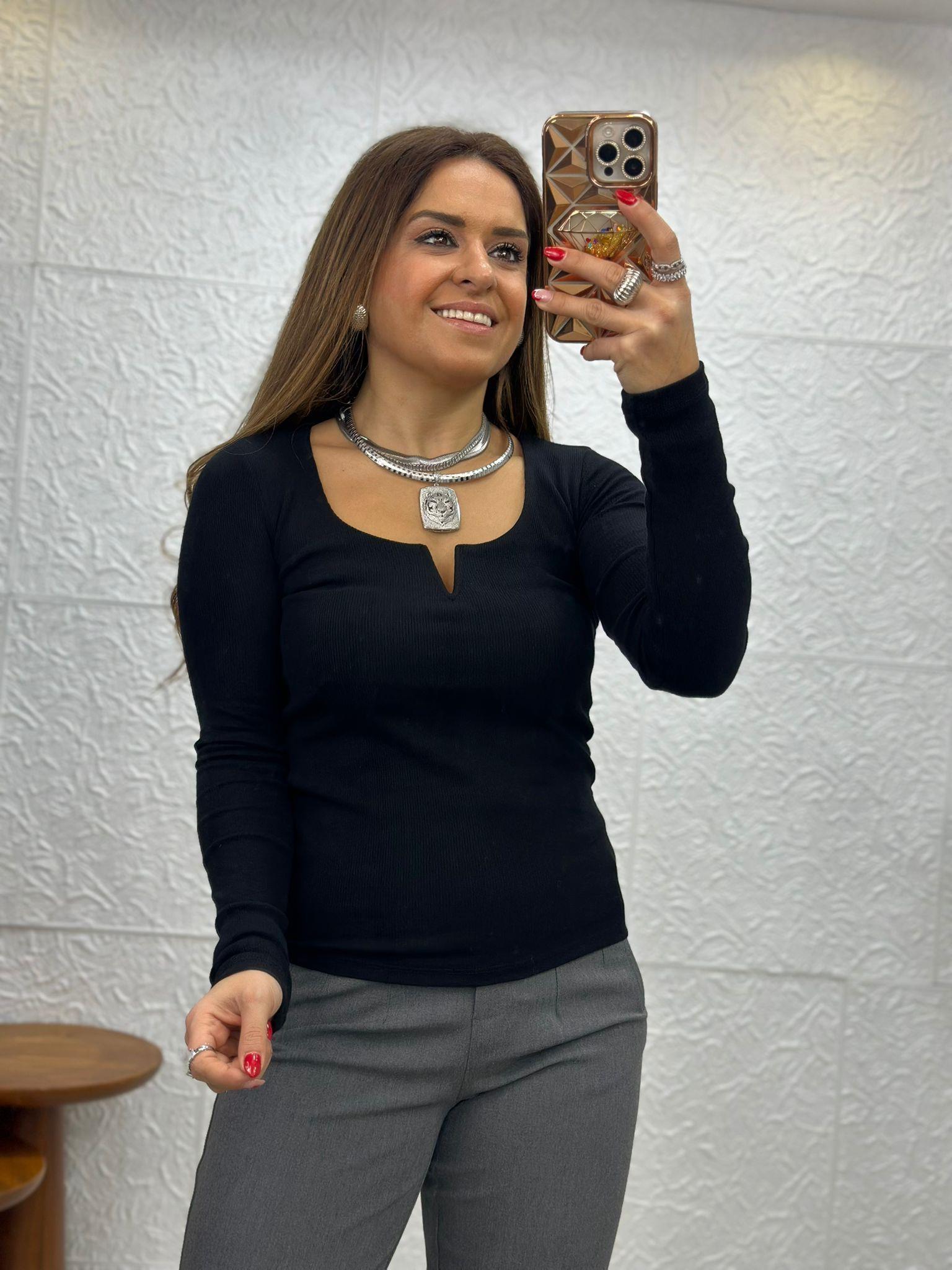 Siyah Damla Yaka Body
