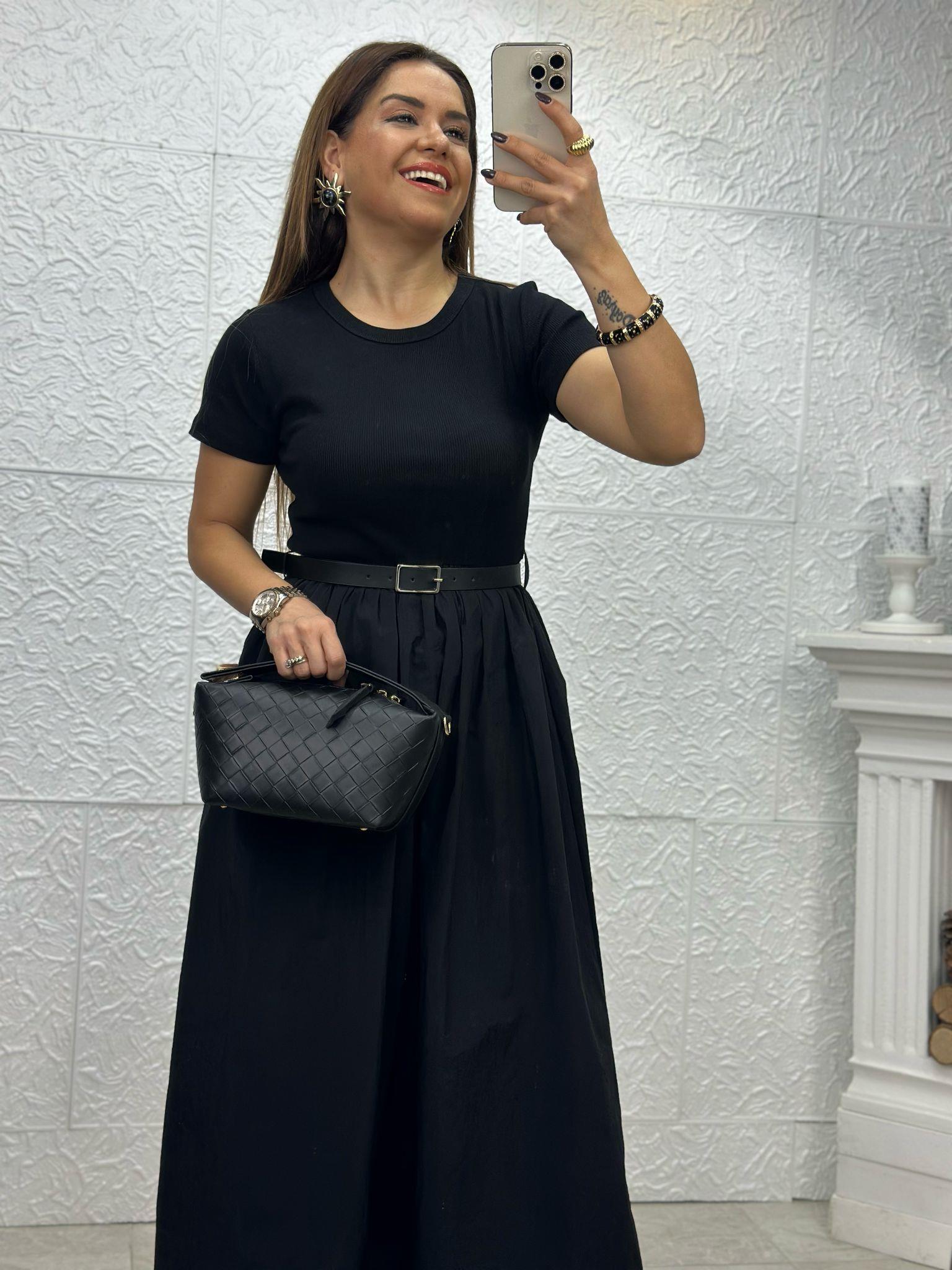 Siyah Kemerli Elbise