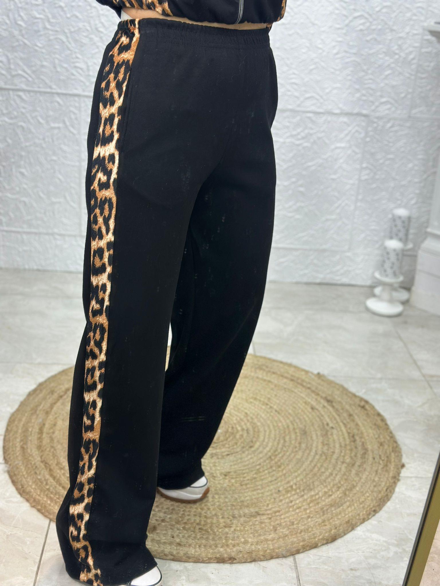 Siyah Leopar Takım