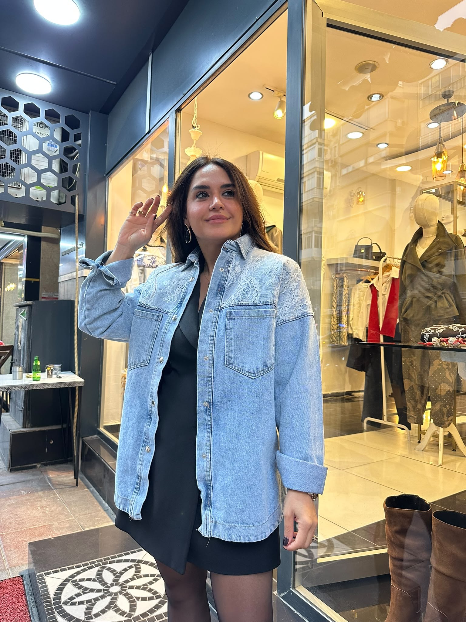 Tül Detaylı Mavi Denim Ceket