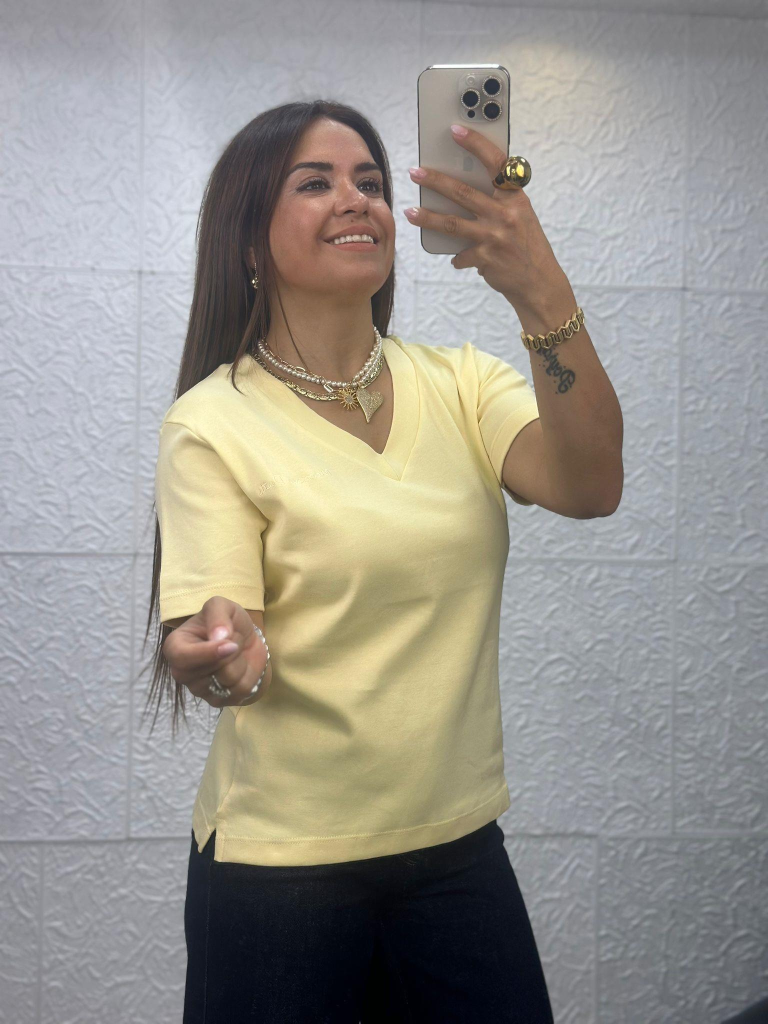 V Yaka Sarı Tshirt