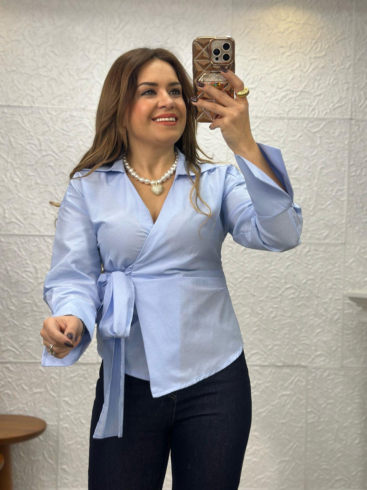 Yandan Bağlamalı Mavi Bluz Gömlek