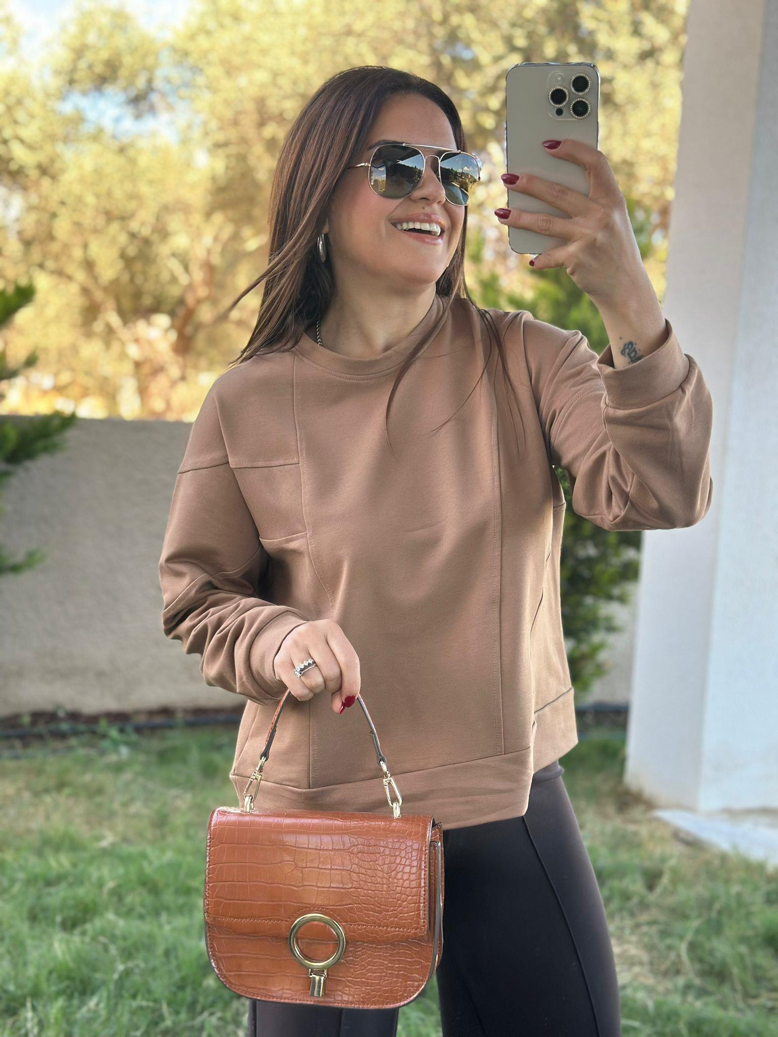 Yuvarlak Yaka Kahve Sweatshirt