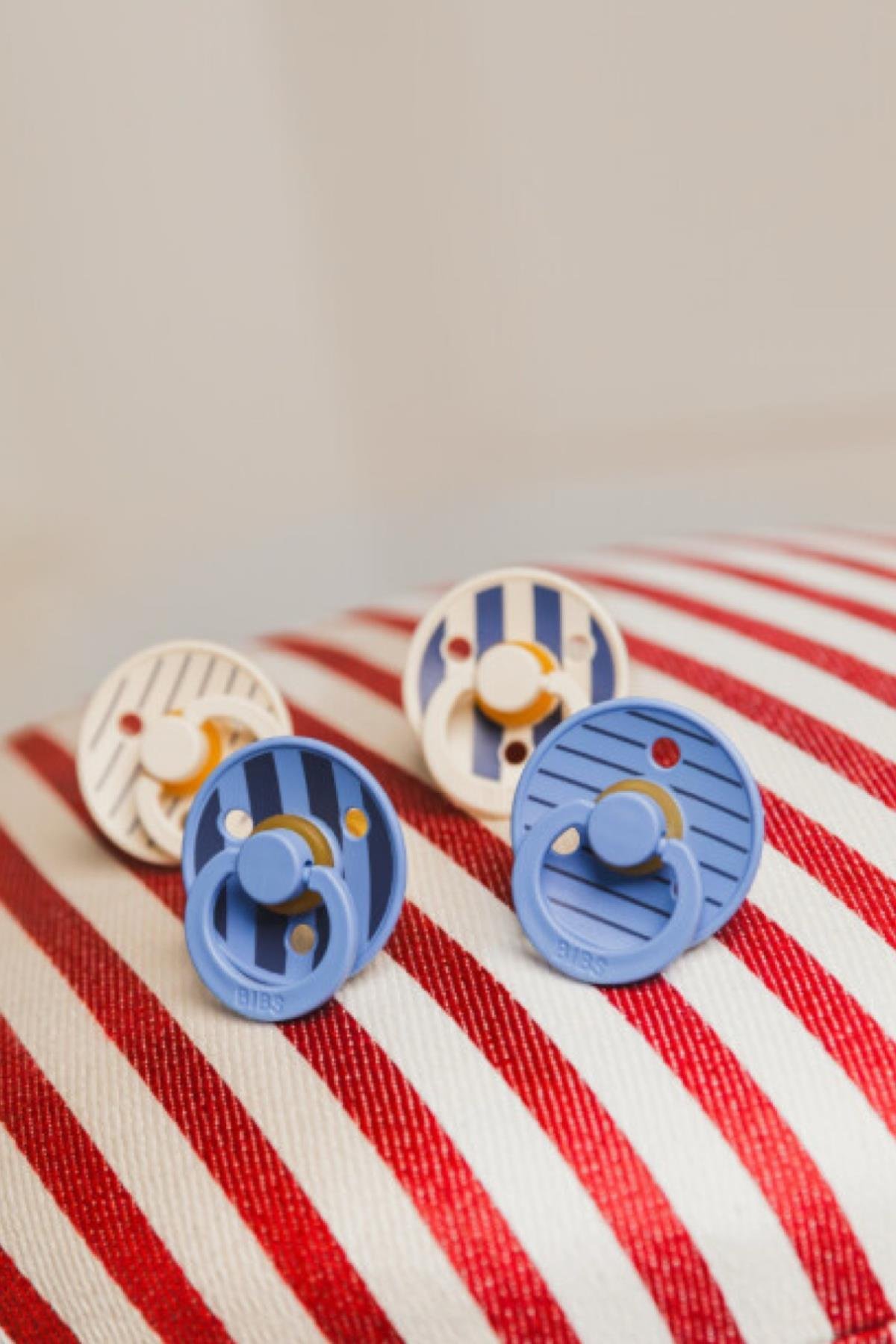 Bibs / Pin - Steel Blue Ivory