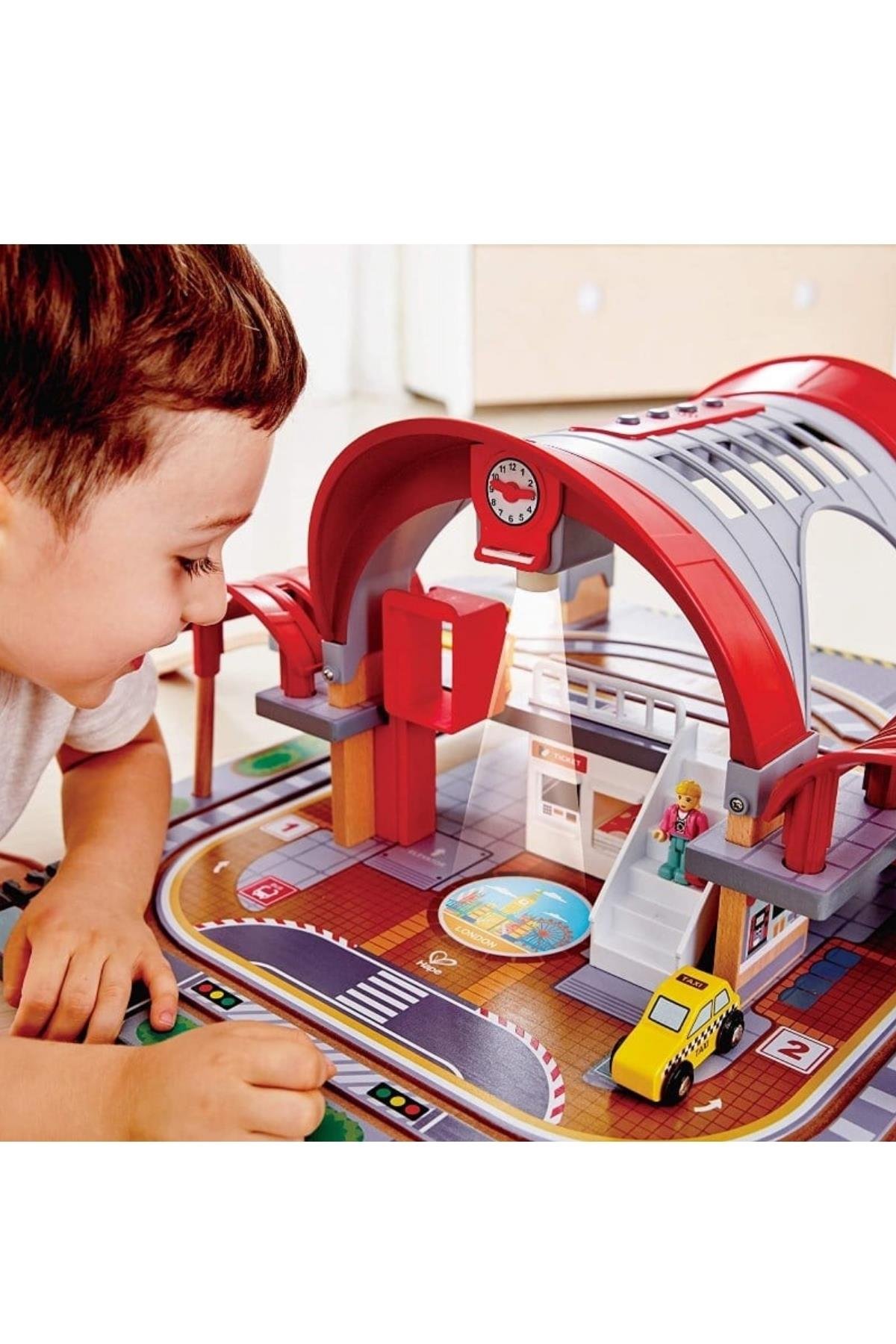 Hape Grand City Oyuncak Tren İstasyonu Çok Renkli