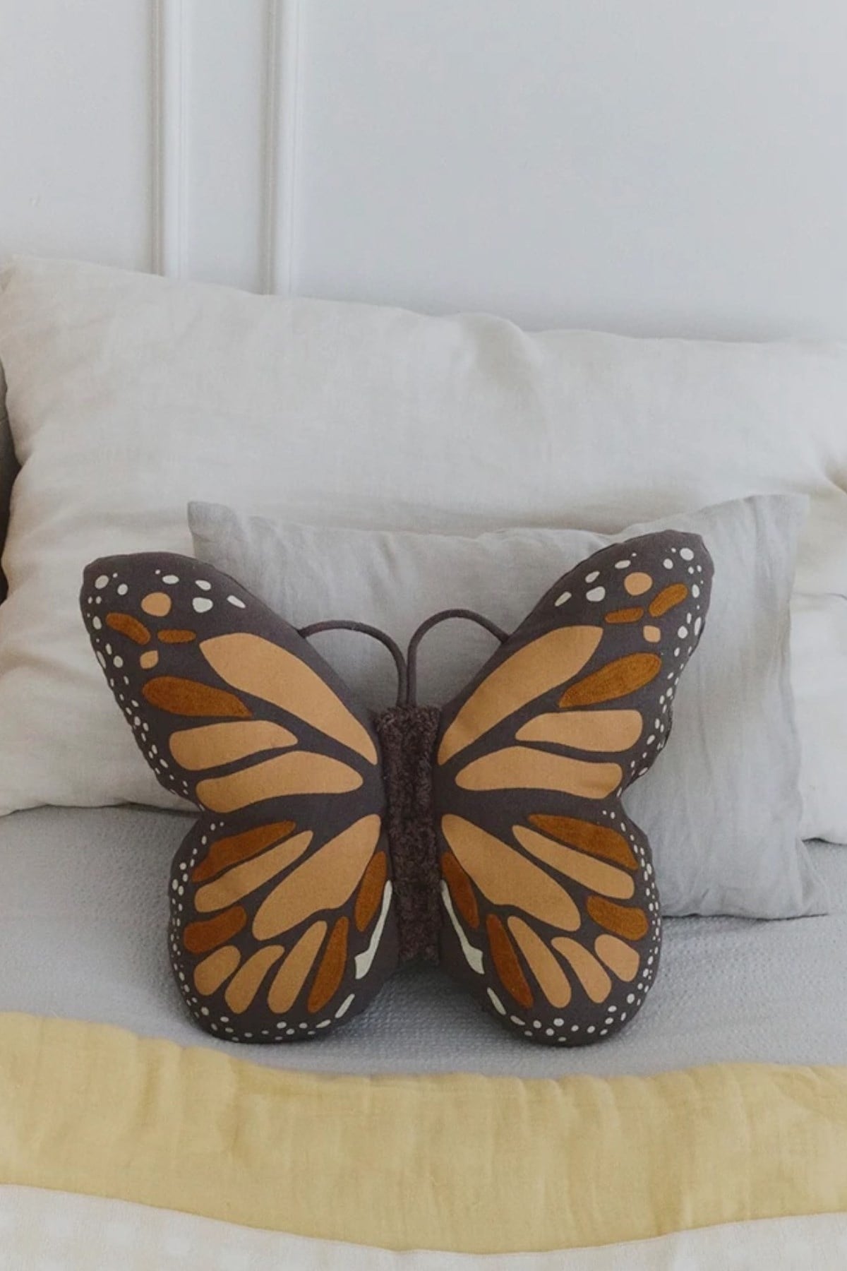 Lorena Canals / Yastık Butterfly Turuncu