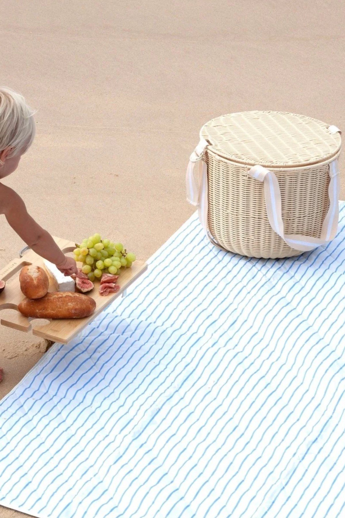 Sunnylife / Termoslu Piknik Sepeti Rattan Çok Renkli