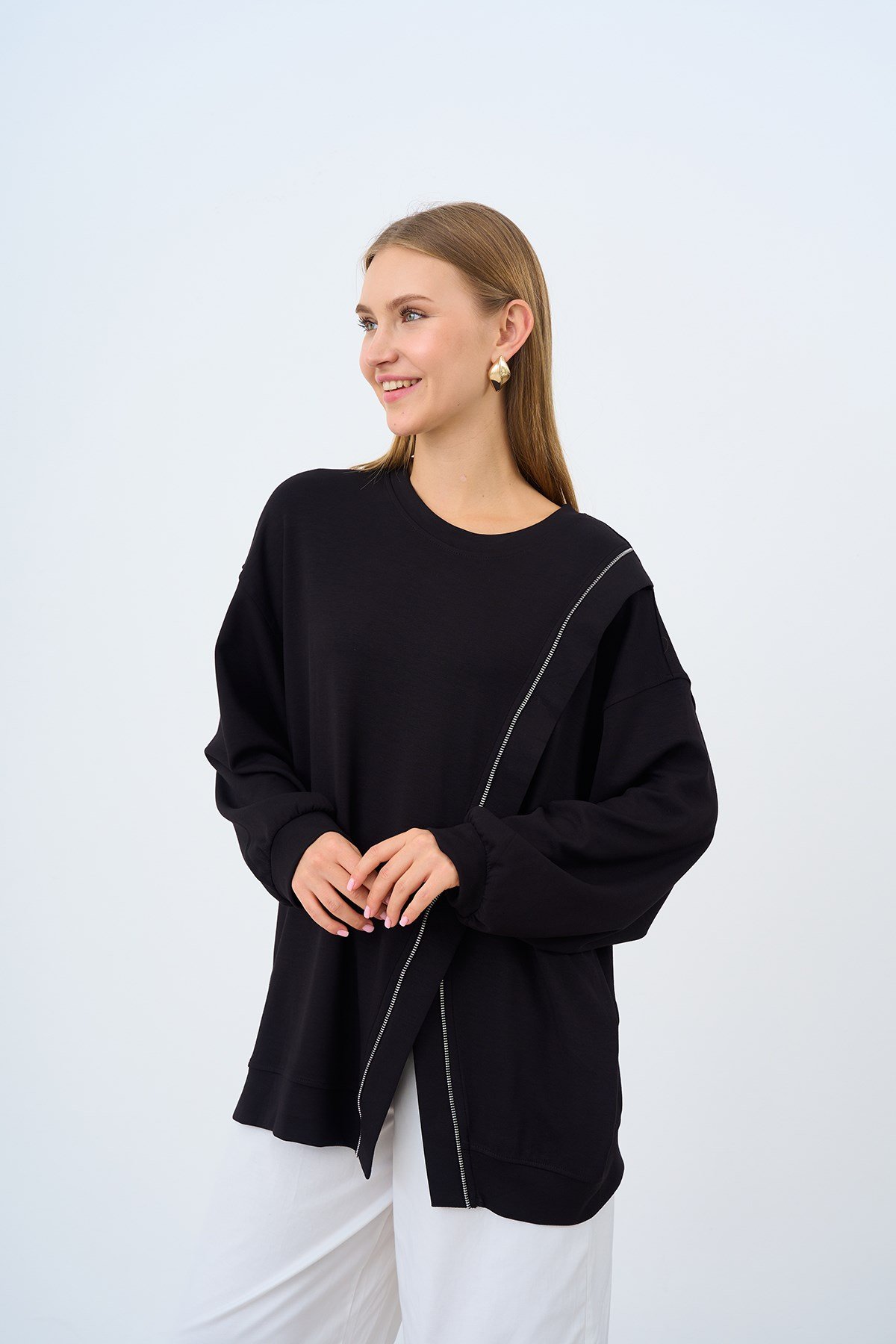 Asimetrik Fermuarlı Oversize Sweatshirt Siyah