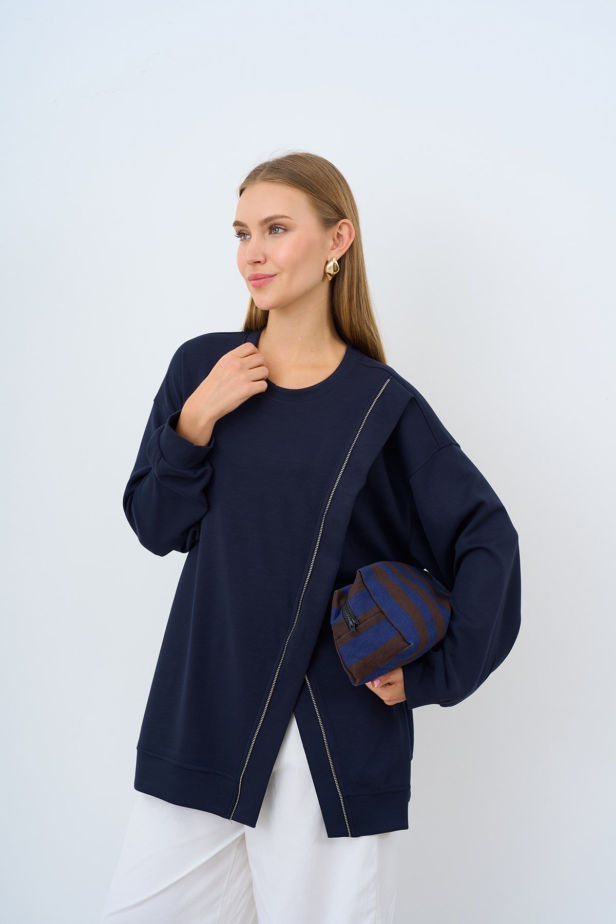 Asimetrik Fermuarlı Oversize Sweatshirt Lacivert