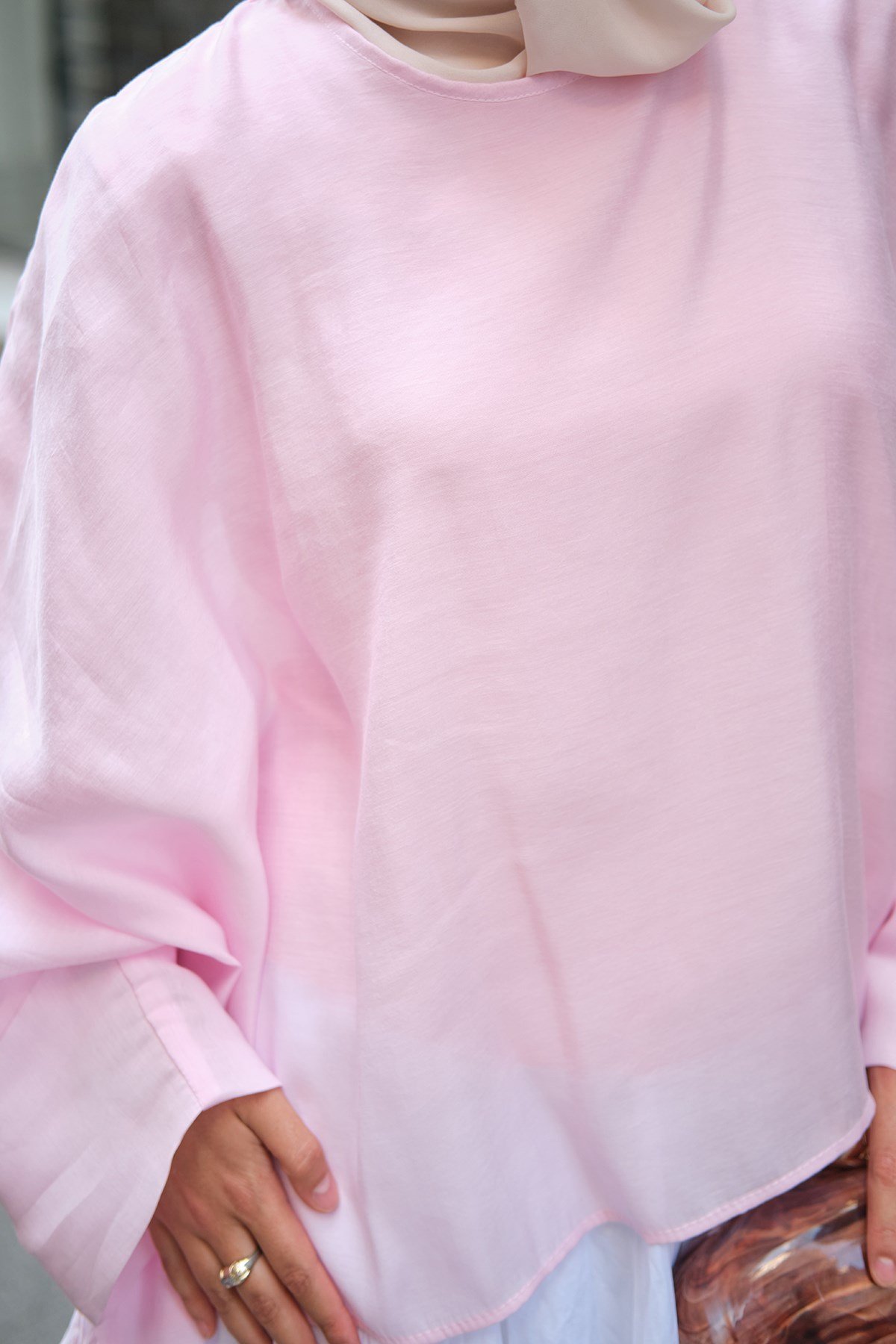 Asimetrik Kesim Yarım Kollu Bluz Pembe