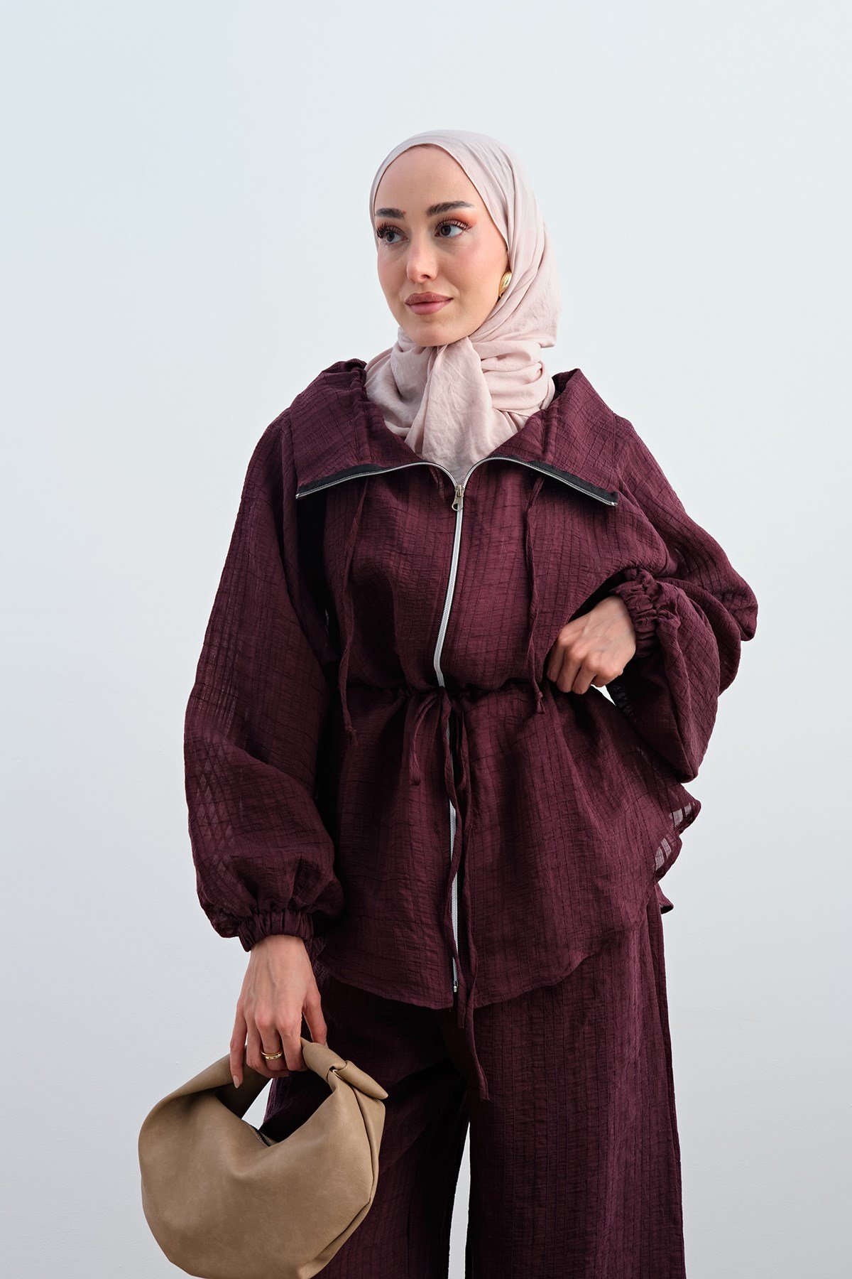 Bel Ve Yaka Ayarlanabilir Simli Tül Takım Bordo