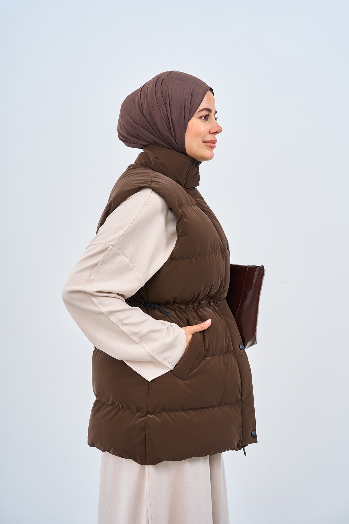 Beli Ayarlanabilir Çıtçıtlı Süet Yelek Kahverengi