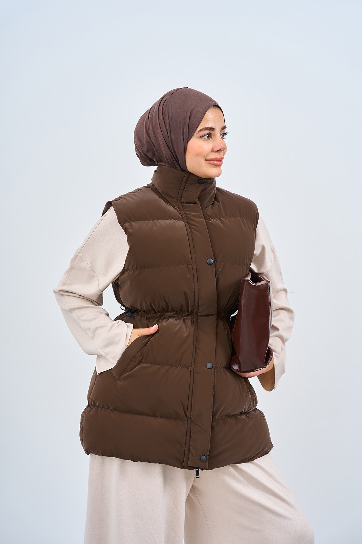 Beli Ayarlanabilir Çıtçıtlı Süet Yelek Kahverengi