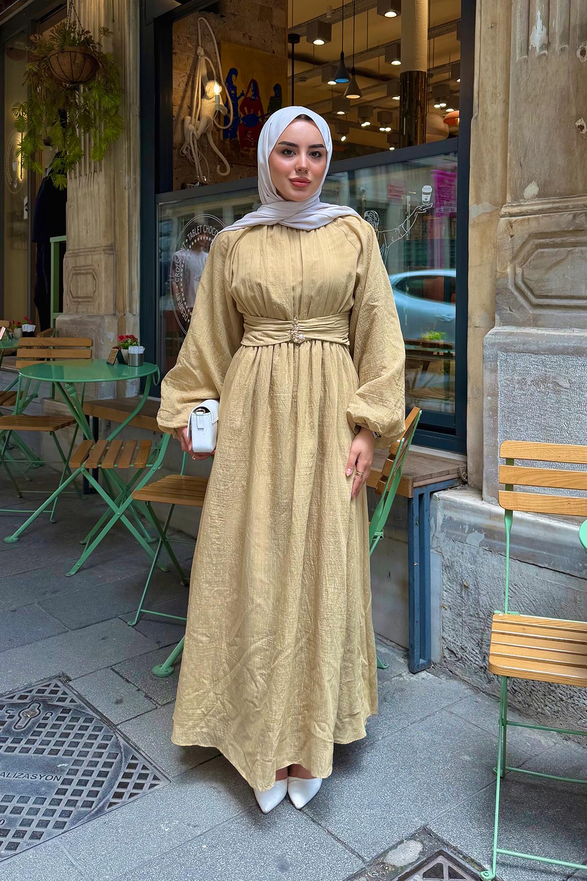 Beli Lastikli Kuşak Detay Elbise Yağ Yeşil