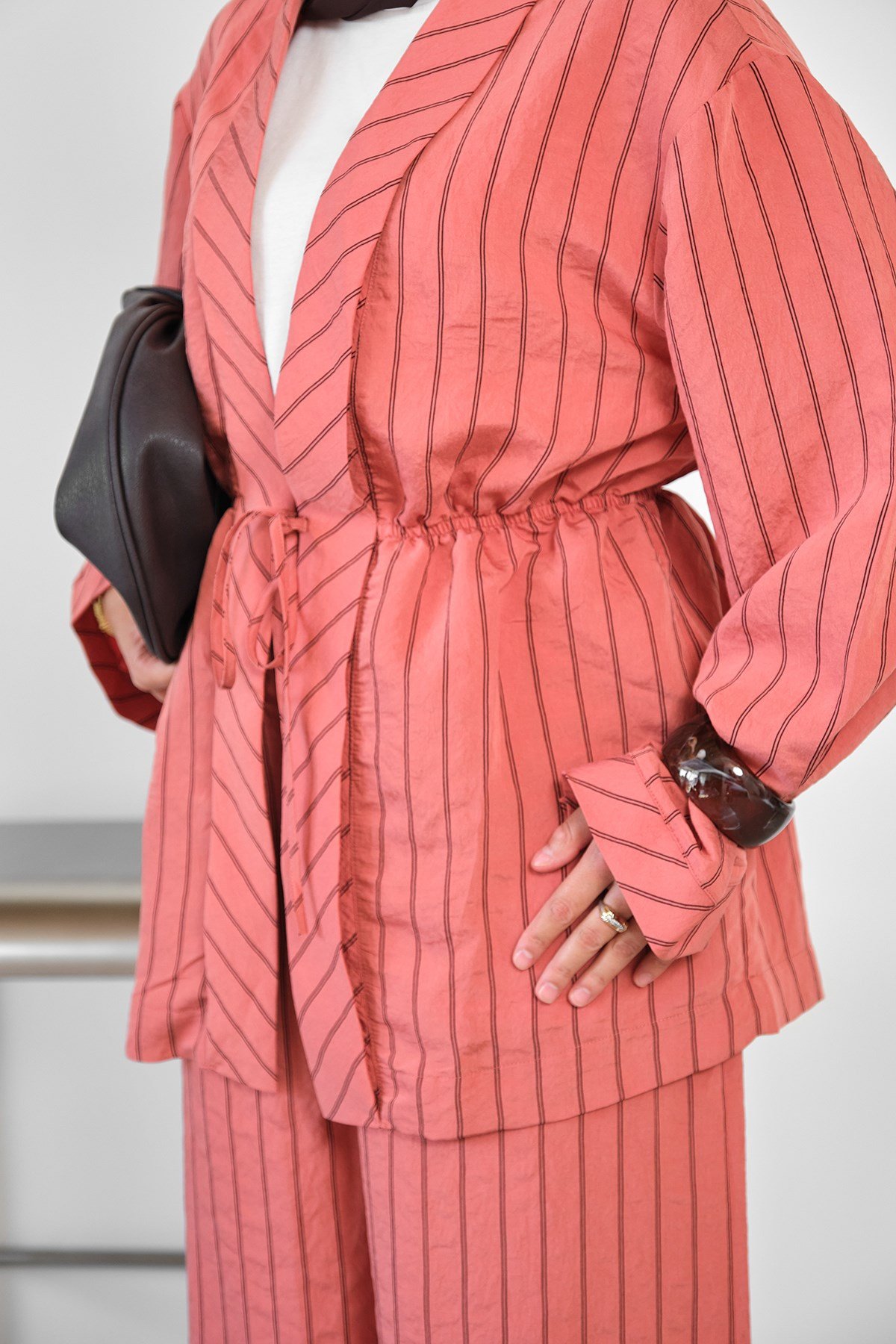 Beli Lastikli Önden Bağlamalı Çizgili Pantolonlu Kimono Takım Turuncu