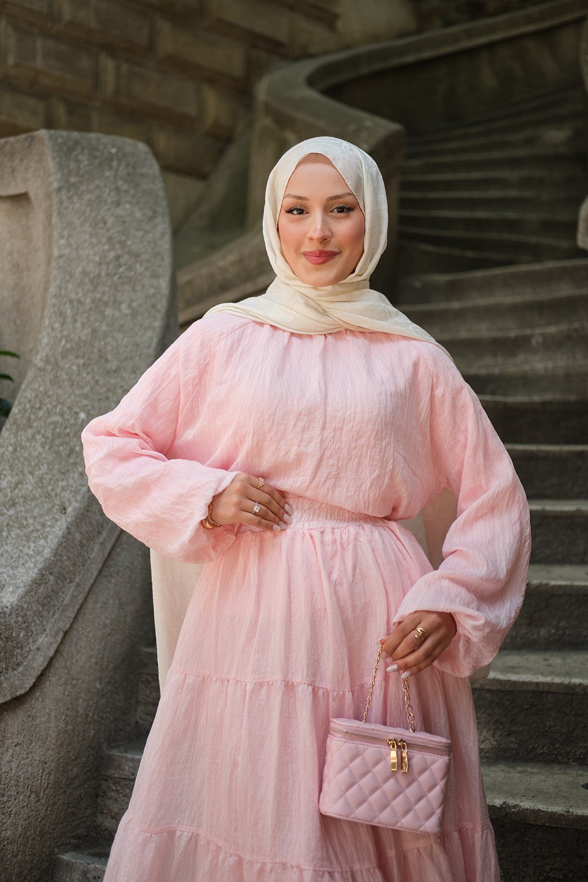Bilekleri Lastikli Tül Kumaş Takım Pembe