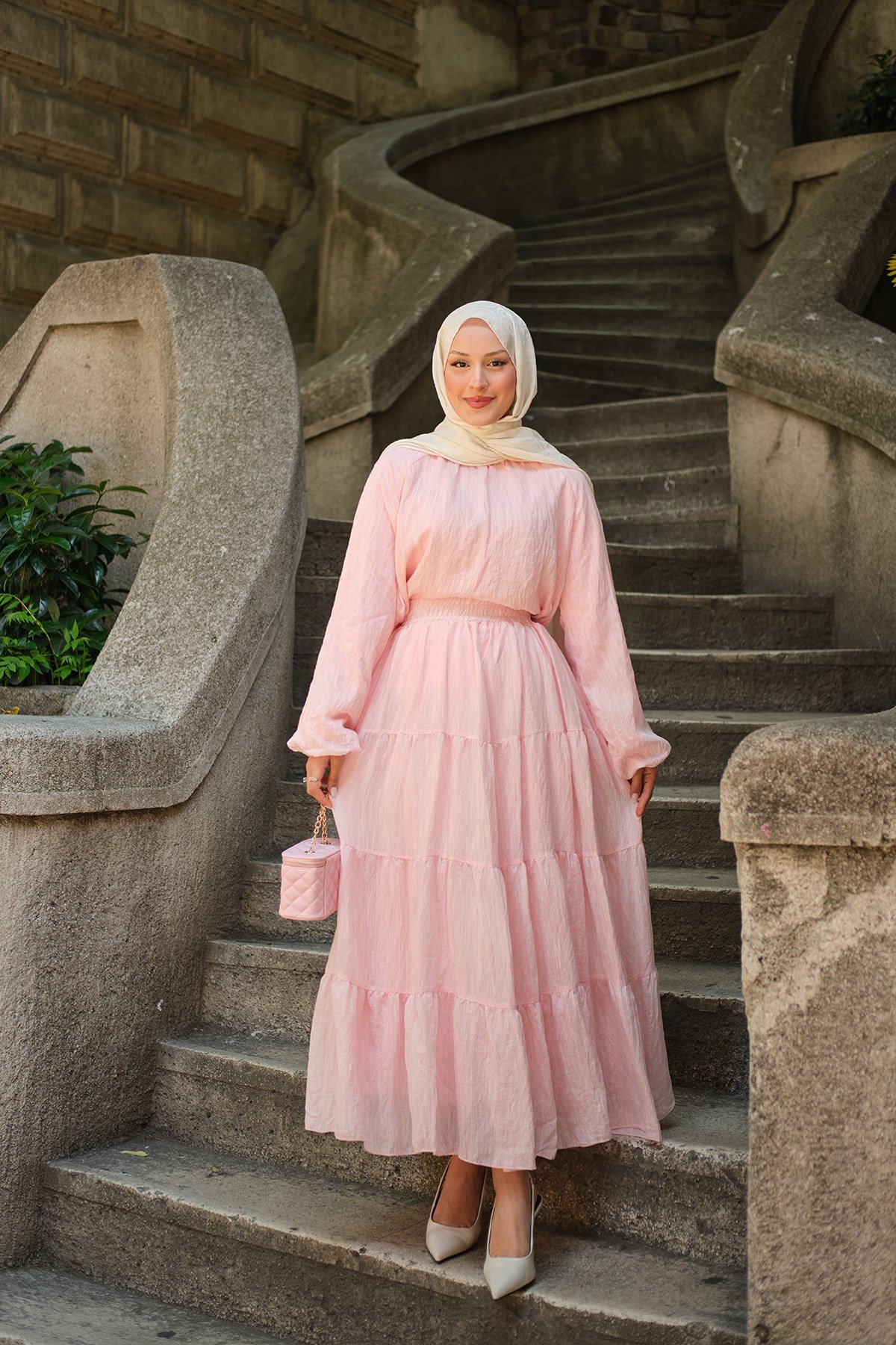 Bilekleri Lastikli Tül Kumaş Takım Pembe