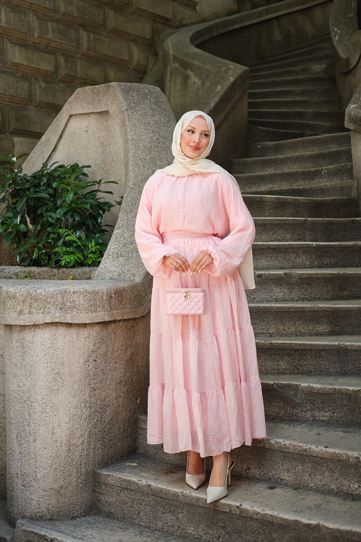 Bilekleri Lastikli Tül Kumaş Takım Pembe