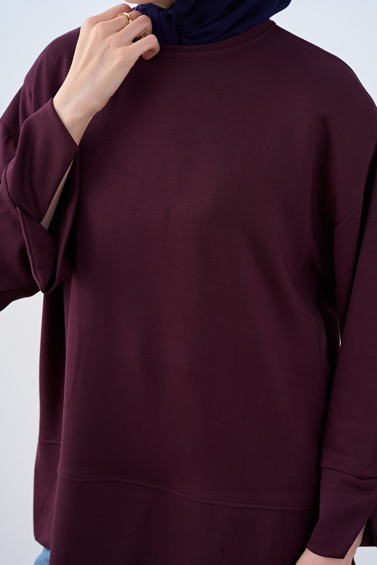 Bisiklet Yaka Çima Detay Sweatshirt Bordo