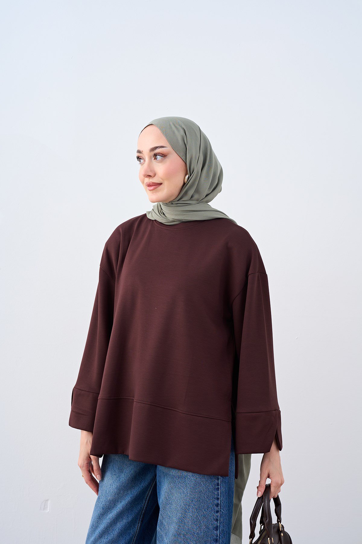 Bisiklet Yaka Çima Detay Sweatshirt Kahverengi