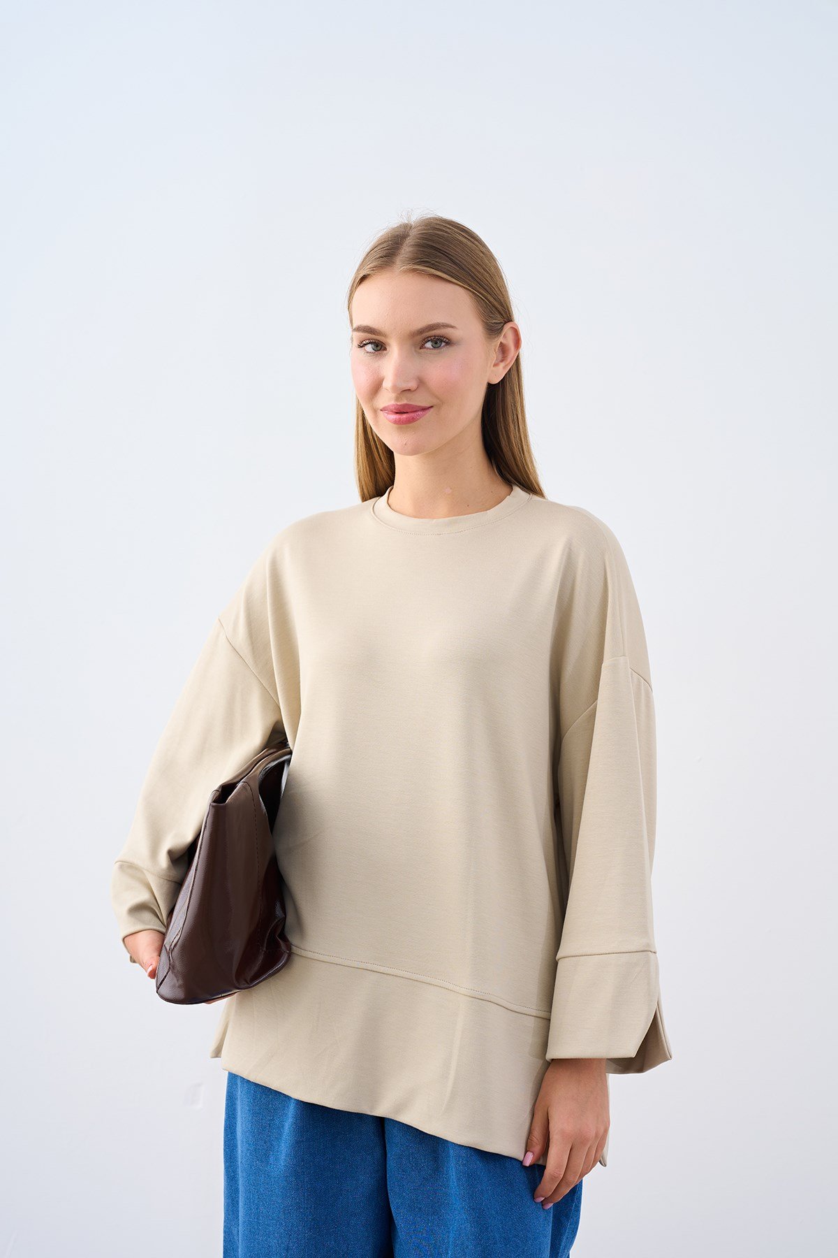 Bisiklet Yaka Çima Detay Sweatshirt Krem