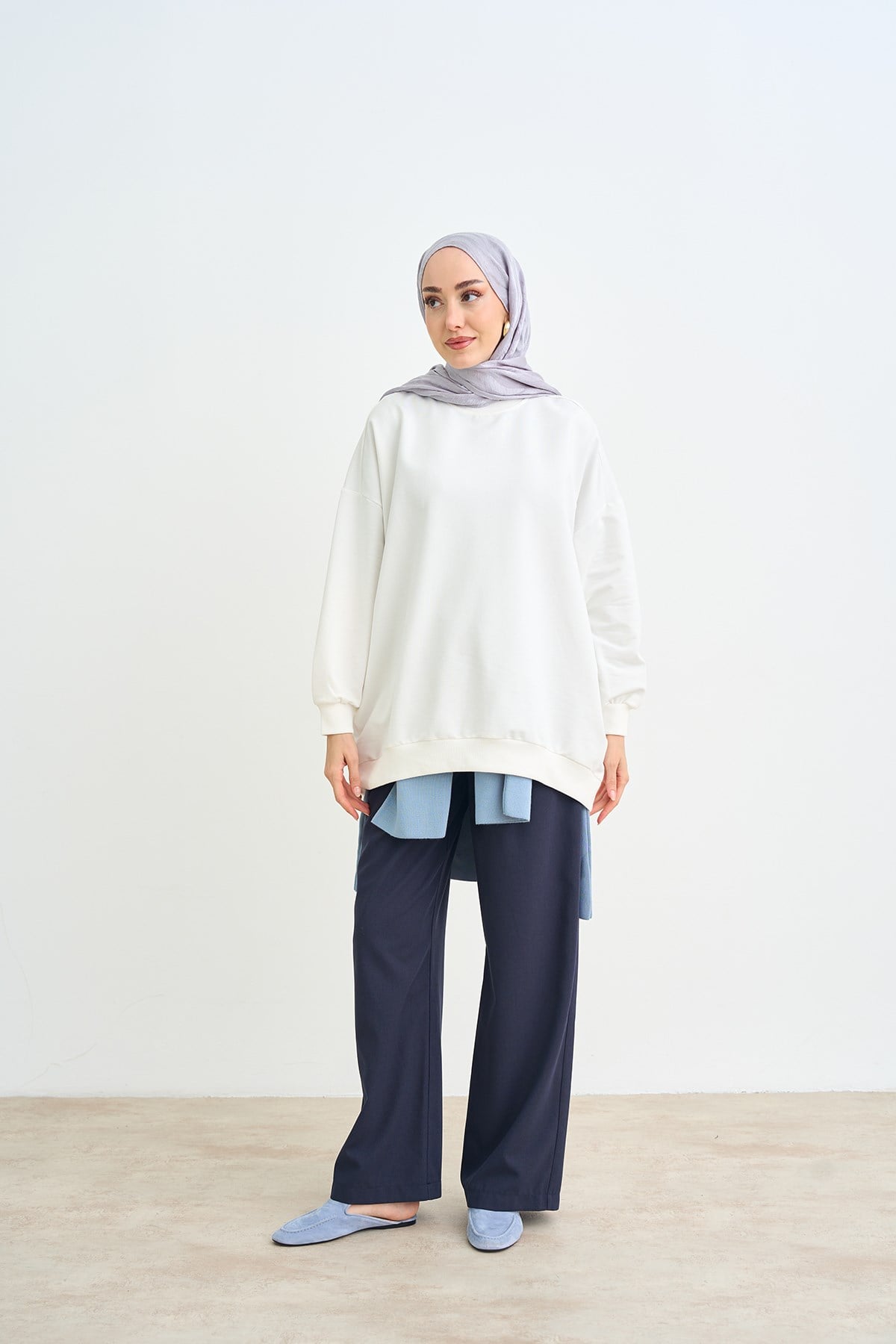 Bisiklet Yaka Oversize Sweatshirt Ekru