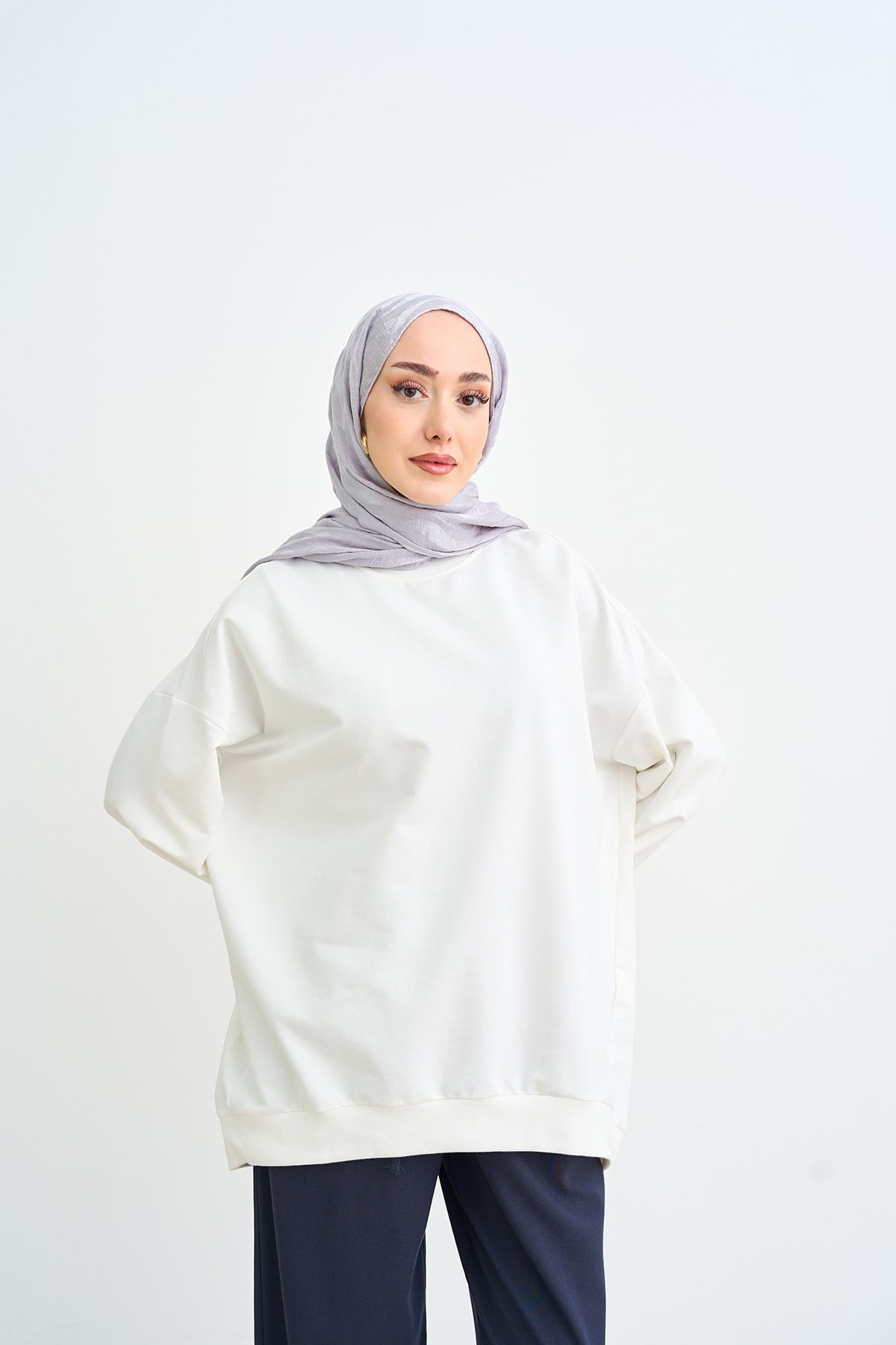 Bisiklet Yaka Oversize Sweatshirt Ekru
