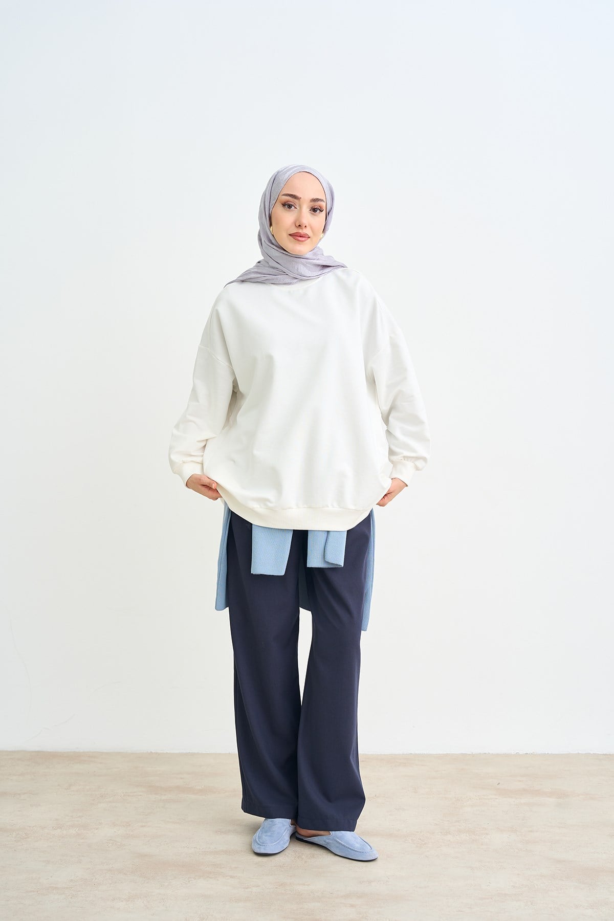 Bisiklet Yaka Oversize Sweatshirt Ekru