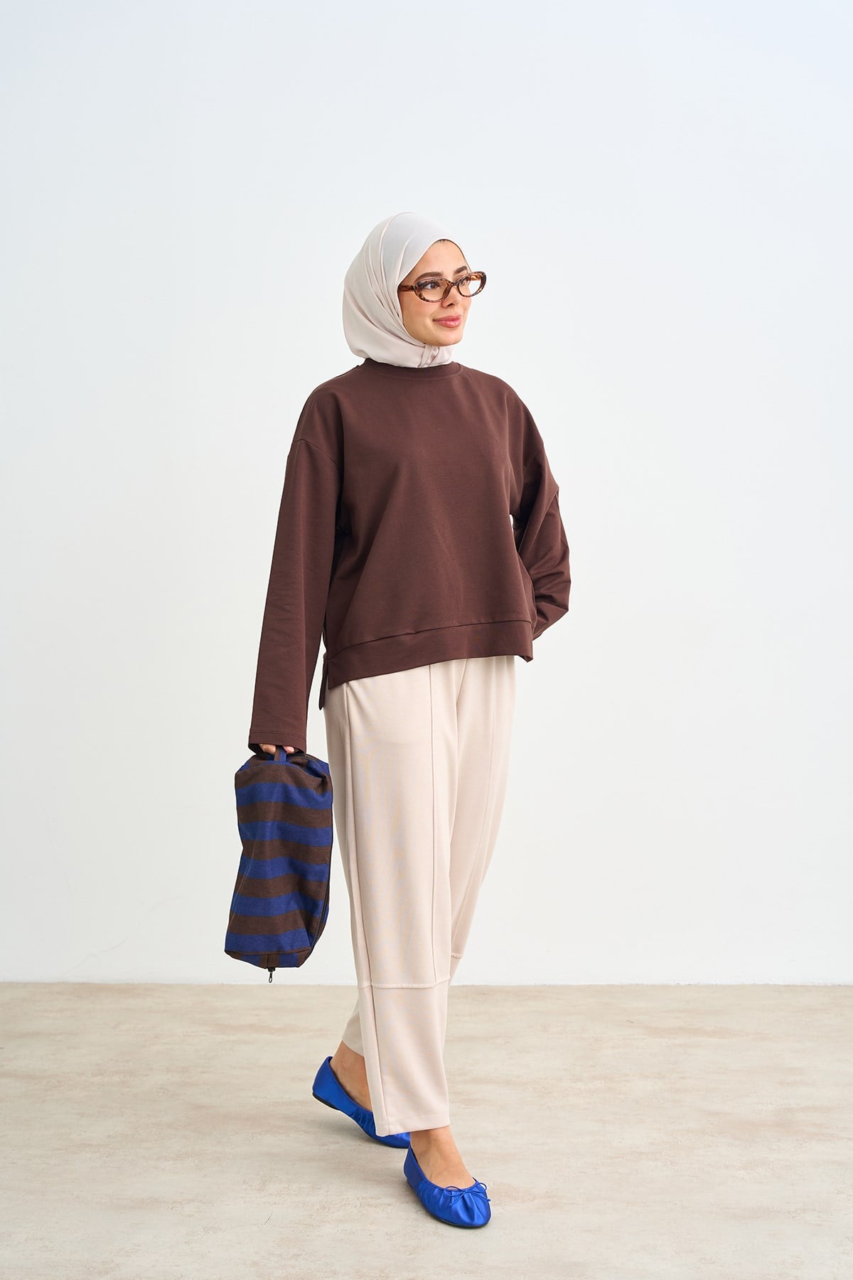 Bisiklet Yaka Sweatshirt Kahverengi