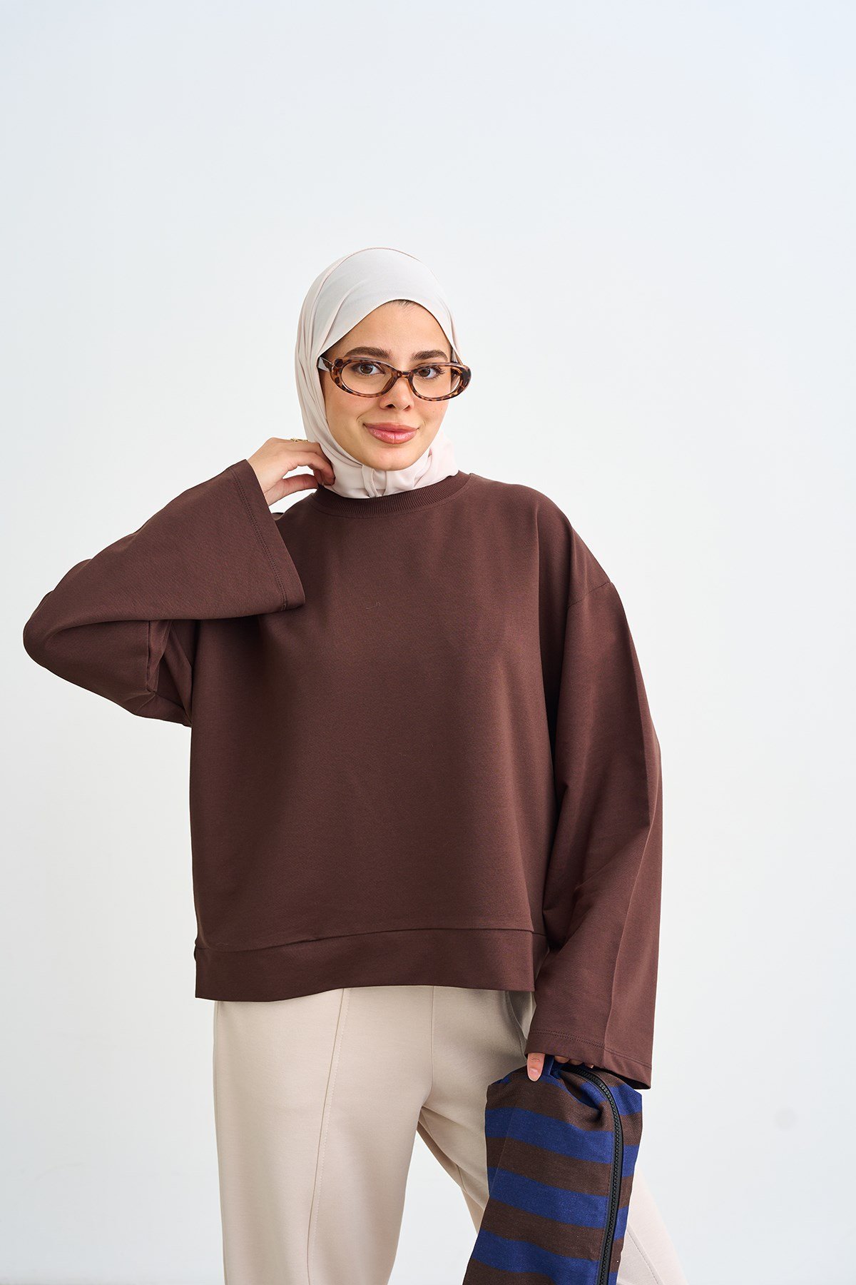 Bisiklet Yaka Sweatshirt Kahverengi