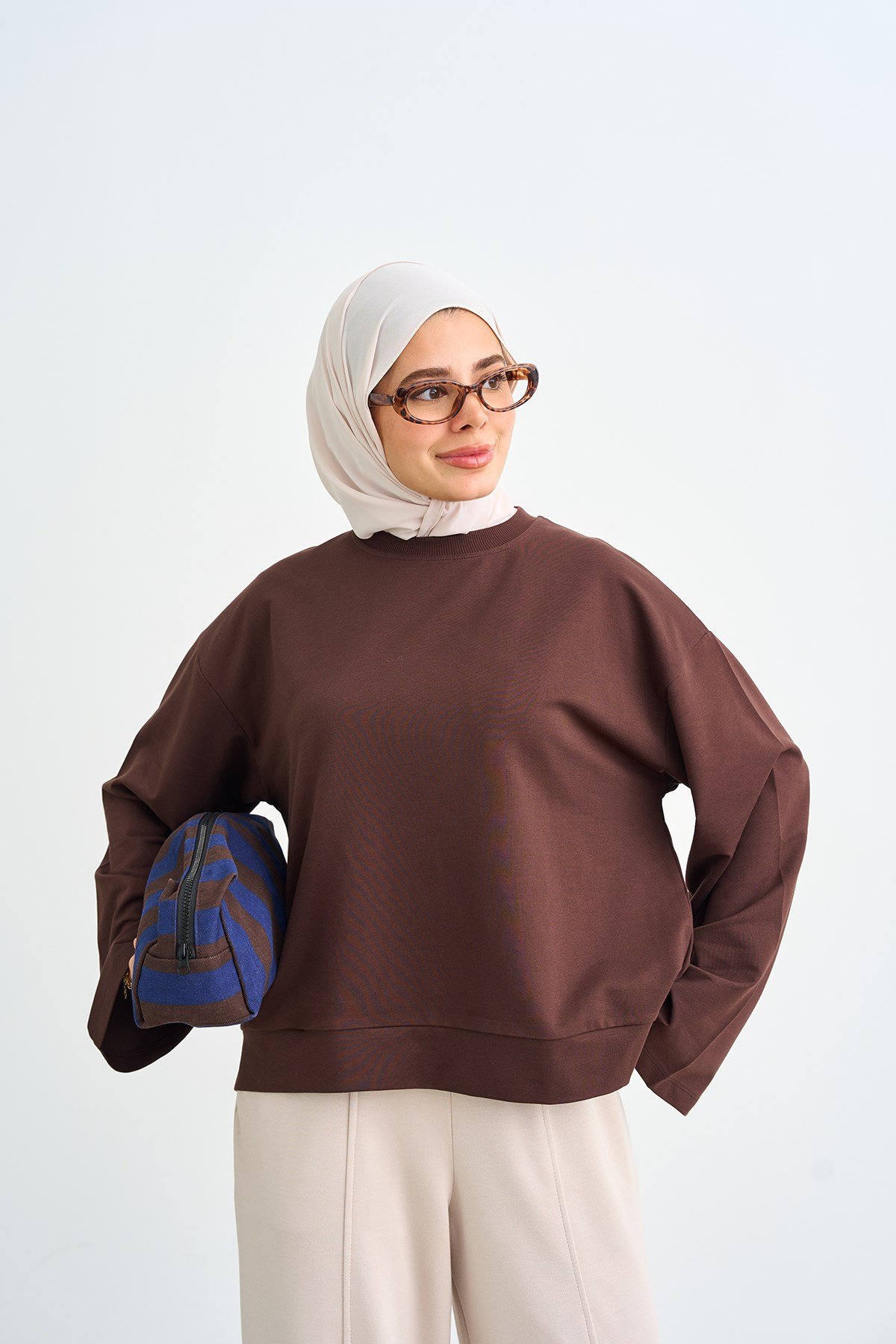 Bisiklet Yaka Sweatshirt Kahverengi