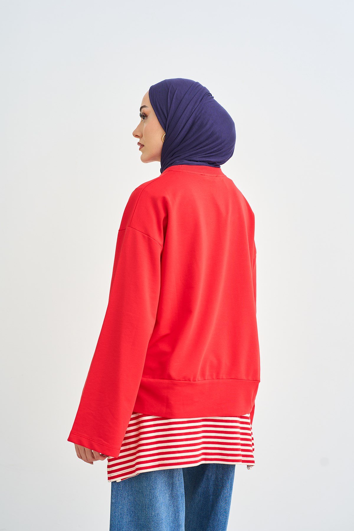 Bisiklet Yaka Sweatshirt Kırmızı