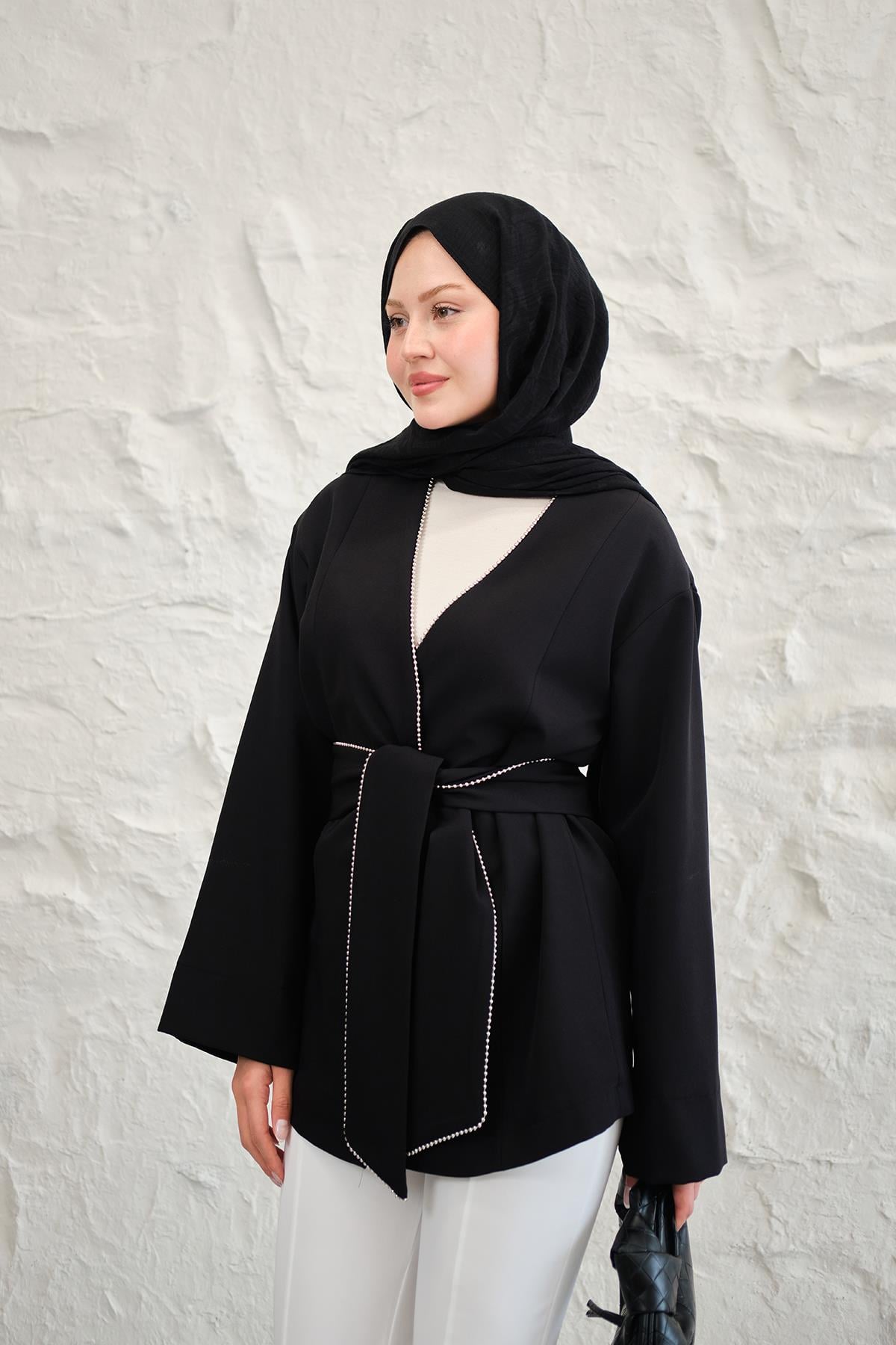 Boncuk Şerit Detay Bel Bağlamalı Kimono Siyah