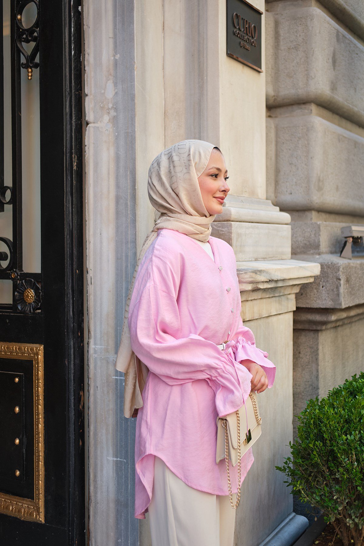 Brit Düğme Detaylı Bilekleri Ayarlanabilir Gömlek Pembe