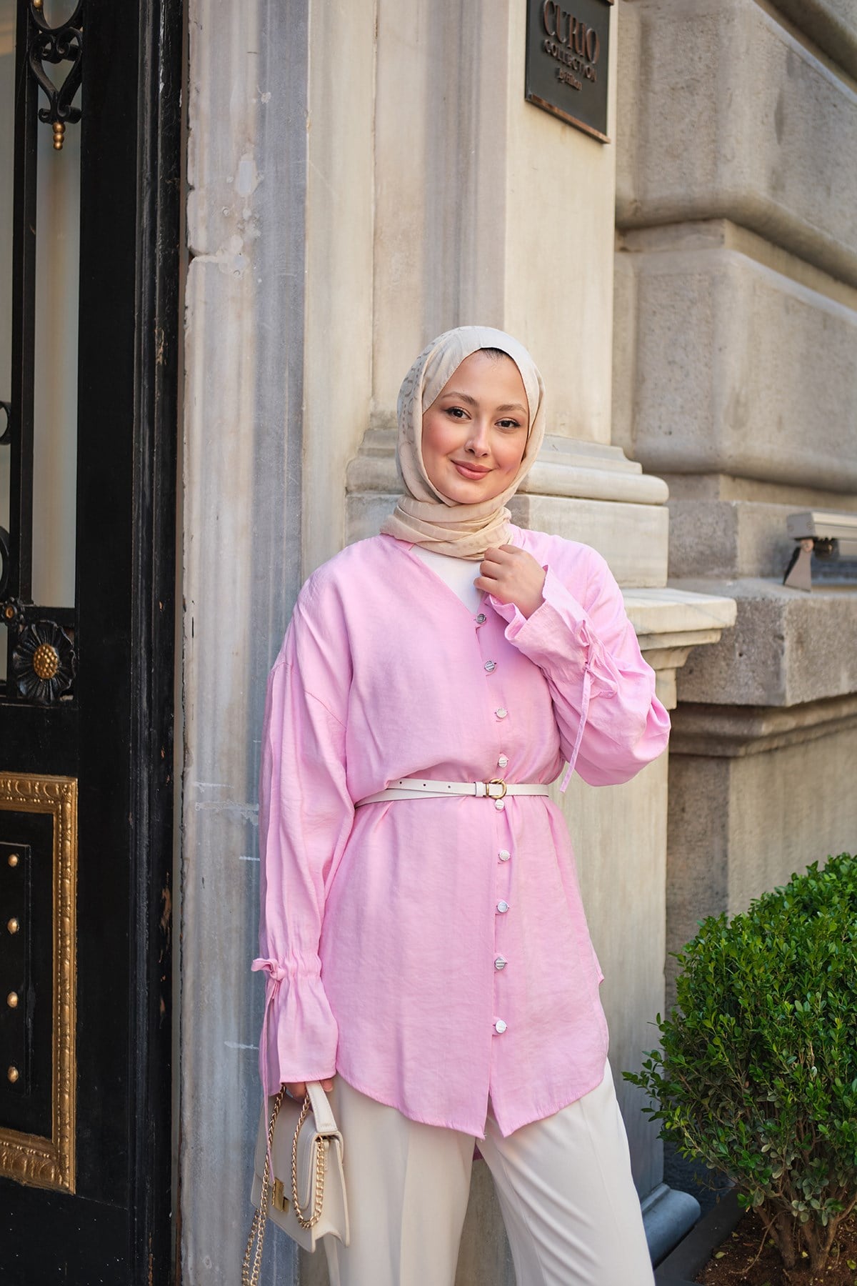 Brit Düğme Detaylı Bilekleri Ayarlanabilir Gömlek Pembe