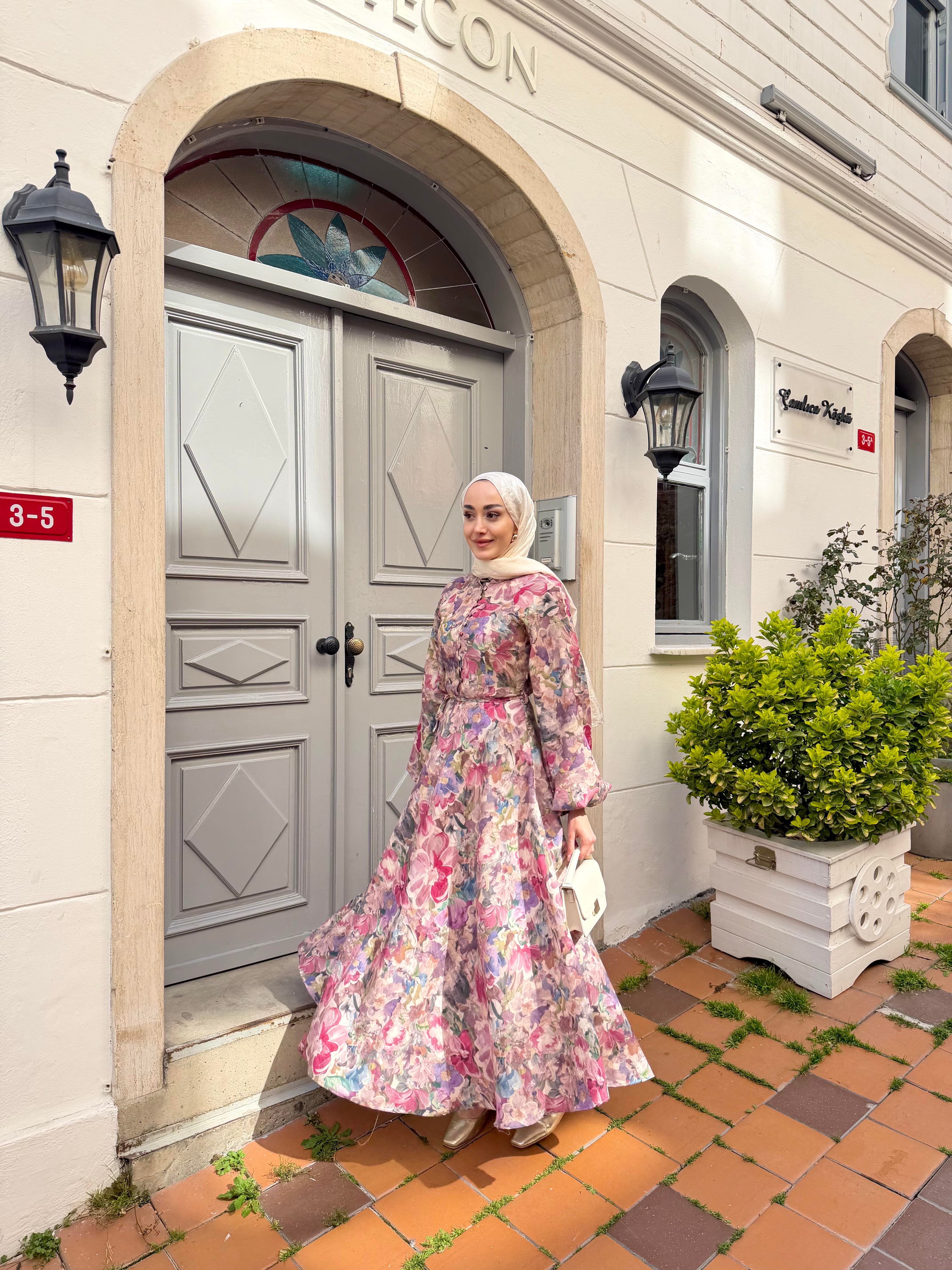 Çiçek Desen Düğmeli Ve Bel Bağlamalı Elbise Pembe