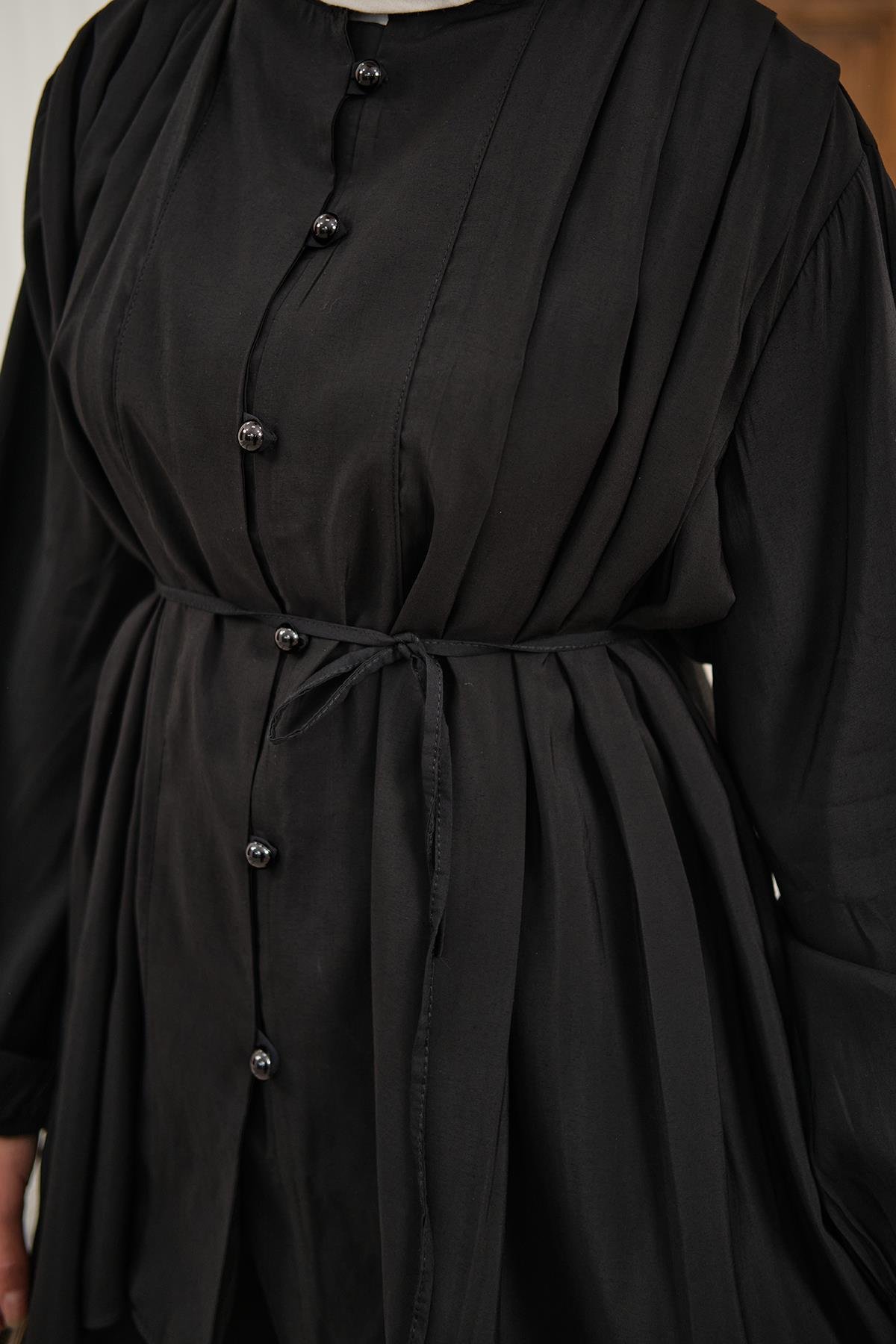 Çoban Düğmeli Pantolonlu Pilise Detay Takım Siyah